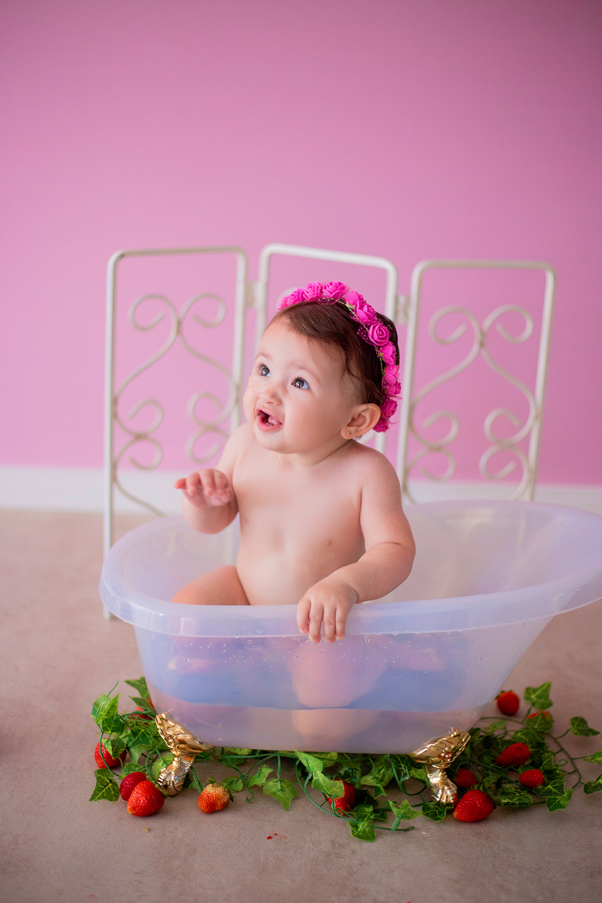 acompanhamento mensal de bebe caxias do sul figurino cenario tematico  personagem foto infantil serra gaucha fotografia familia mundo azul rosa ensaio fotografico crianca newborn baby menino menina smash the cake esmague o bolo banheira urso circoaco