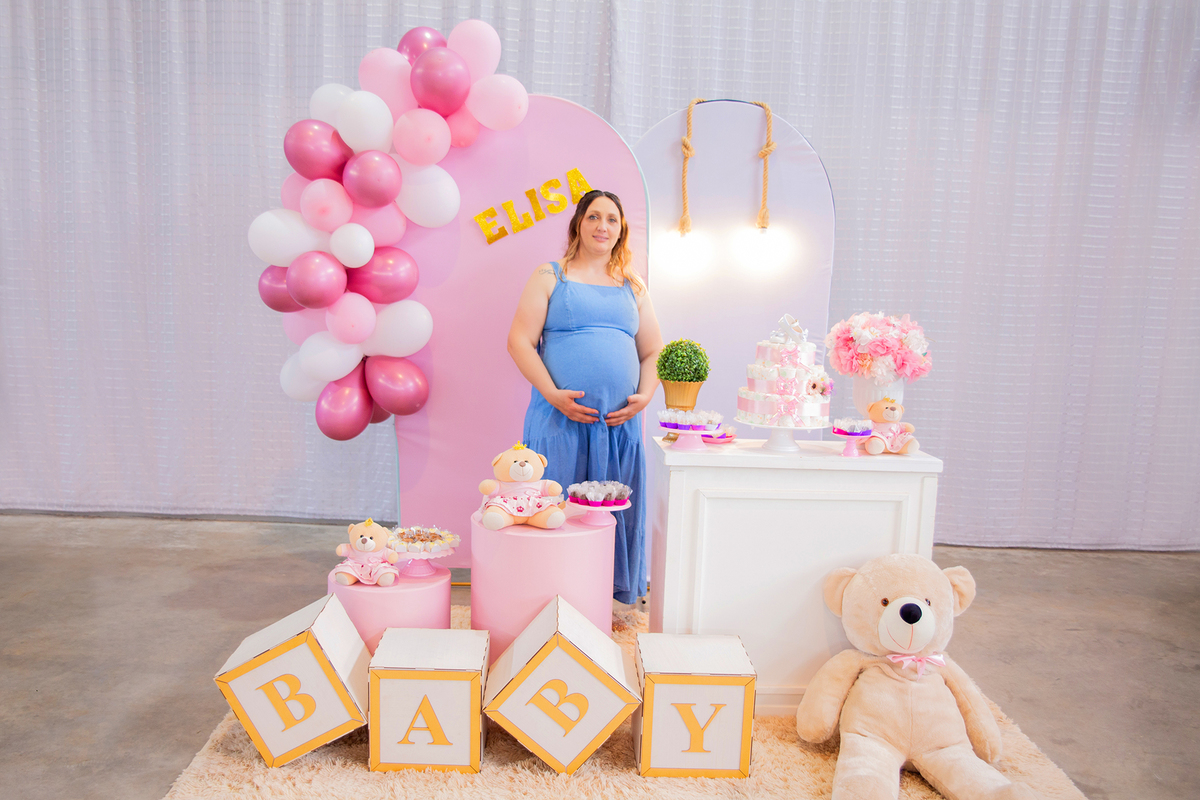acompanhamento mensal de bebe caxias do sul figurino cenario tematico  personagem foto infantil serra gaucha fotografia familia mundo azul rosa ensaio fotografico crianca newborn baby menino menina smash the cake esmague o bolo banheira urso circoaco
