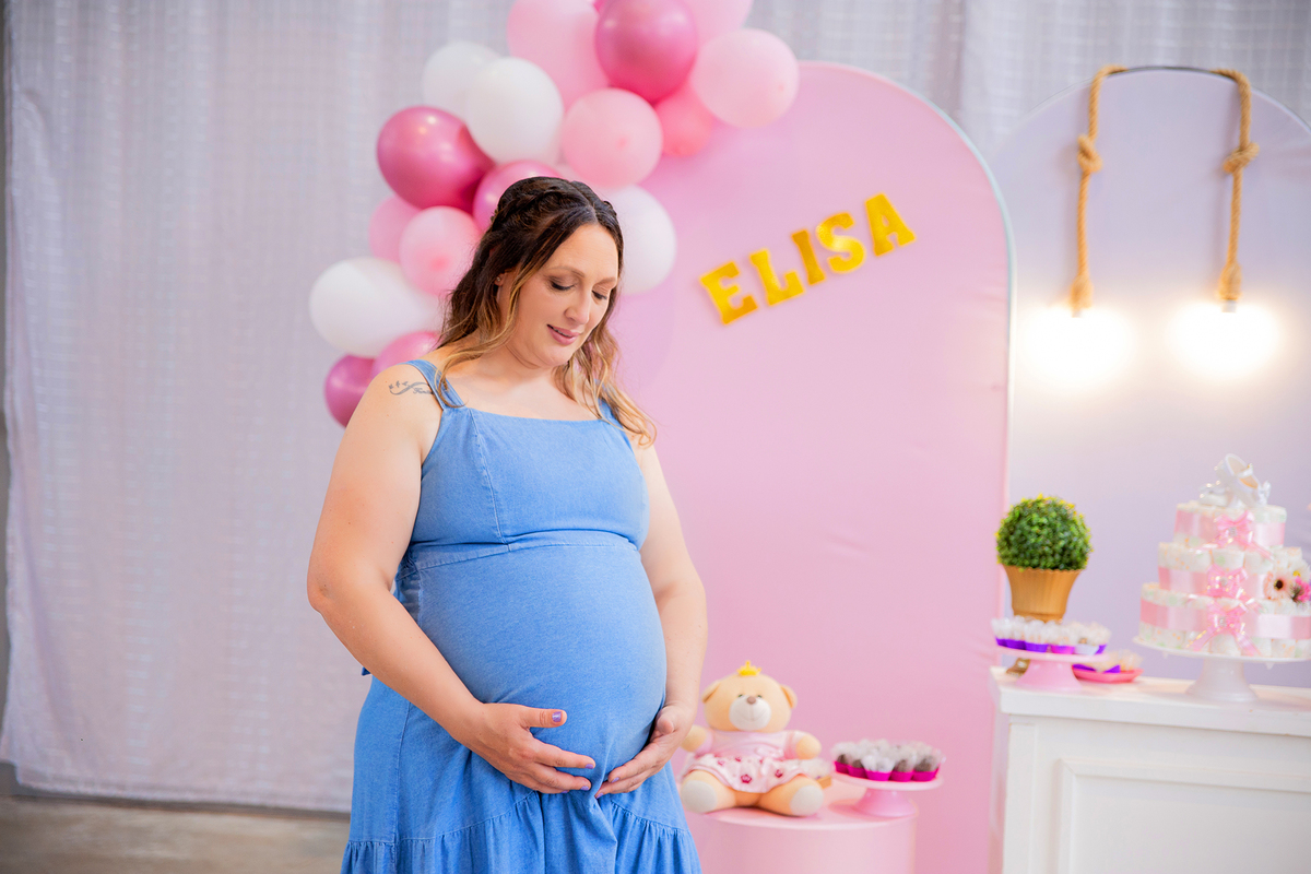 acompanhamento mensal de bebe caxias do sul figurino cenario tematico  personagem foto infantil serra gaucha fotografia familia mundo azul rosa ensaio fotografico crianca newborn baby menino menina smash the cake esmague o bolo banheira urso circoaco