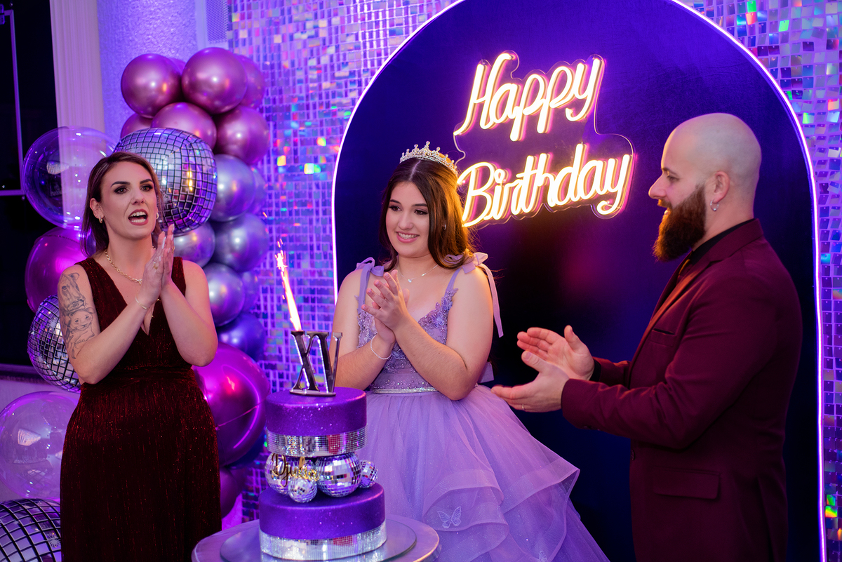 acompanhamento mensal de bebe caxias do sul figurino cenario tematico  personagem foto infantil serra gaucha fotografia familia mundo azul rosa ensaio fotografico crianca newborn baby menino menina smash the cake esmague o bolo banheira urso circoaco