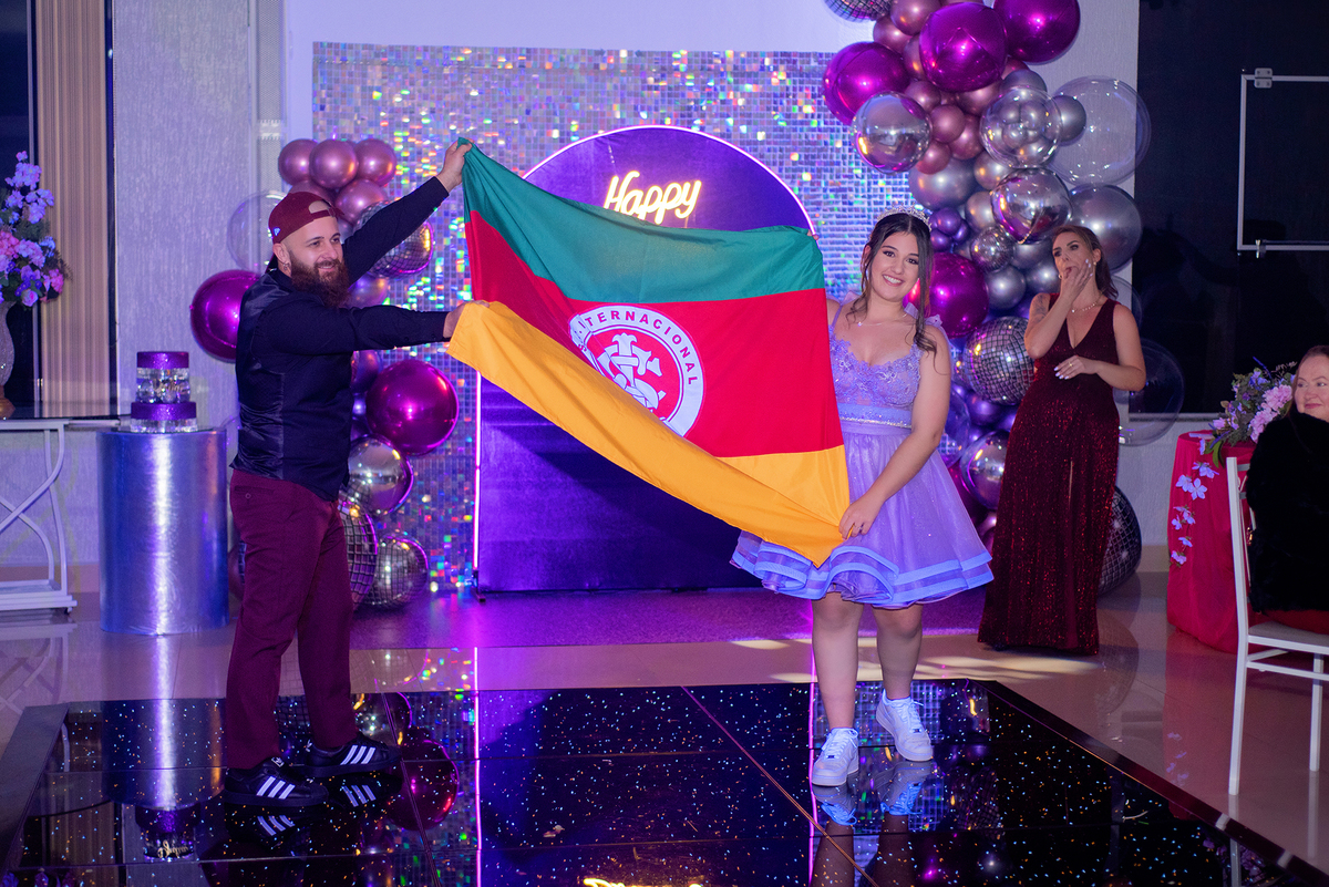 acompanhamento mensal de bebe caxias do sul figurino cenario tematico  personagem foto infantil serra gaucha fotografia familia mundo azul rosa ensaio fotografico crianca newborn baby menino menina smash the cake esmague o bolo banheira urso circoaco