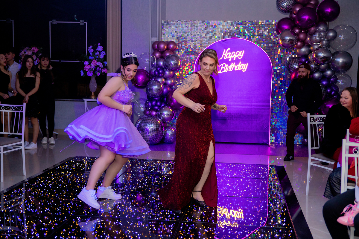 acompanhamento mensal de bebe caxias do sul figurino cenario tematico  personagem foto infantil serra gaucha fotografia familia mundo azul rosa ensaio fotografico crianca newborn baby menino menina smash the cake esmague o bolo banheira urso circoaco