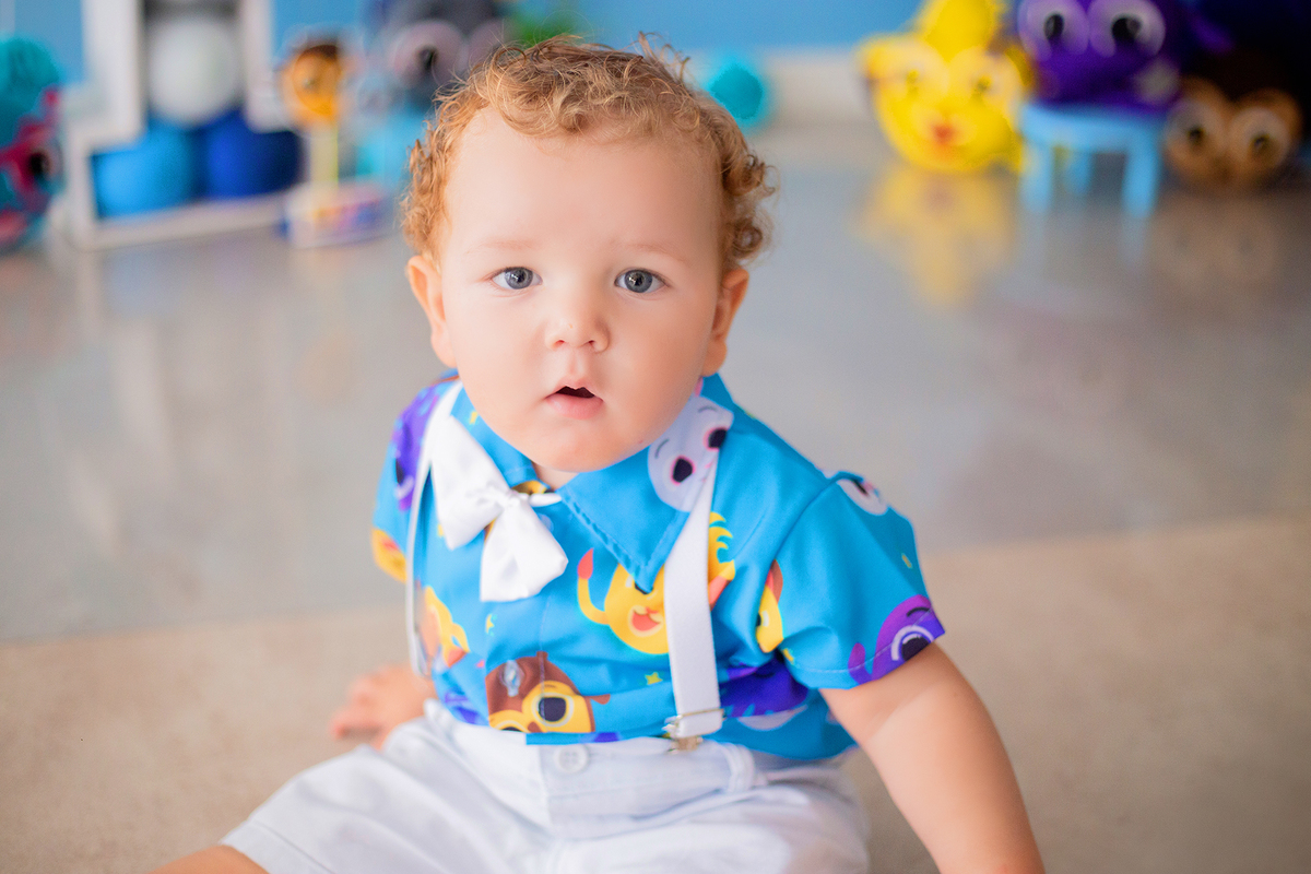 acompanhamento mensal de bebe caxias do sul figurino cenario tematico  personagem foto infantil serra gaucha fotografia familia mundo azul rosa ensaio fotografico crianca newborn baby menino menina smash the cake esmague o bolo banheira urso circoaco