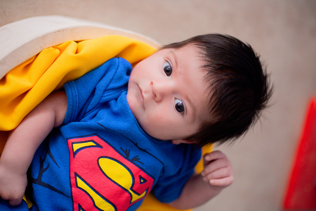 acompanhamento mensal de bebe caxias do sul figurino cenario tematico  personagem foto infantil serra gaucha fotografia familia mundo azul rosa ensaio fotografico crianca newborn baby menino menina smash the cake esmague o bolo banheira urso circoaco