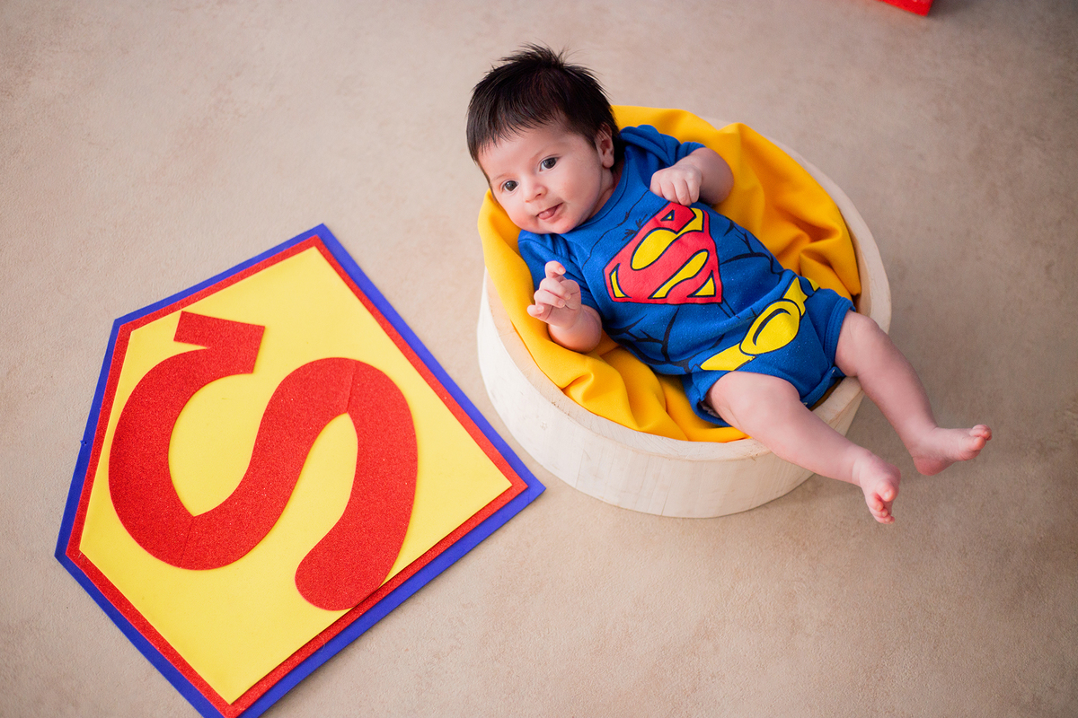 acompanhamento mensal de bebe caxias do sul figurino cenario tematico  personagem foto infantil serra gaucha fotografia familia mundo azul rosa ensaio fotografico crianca newborn baby menino menina smash the cake esmague o bolo banheira urso circoaco