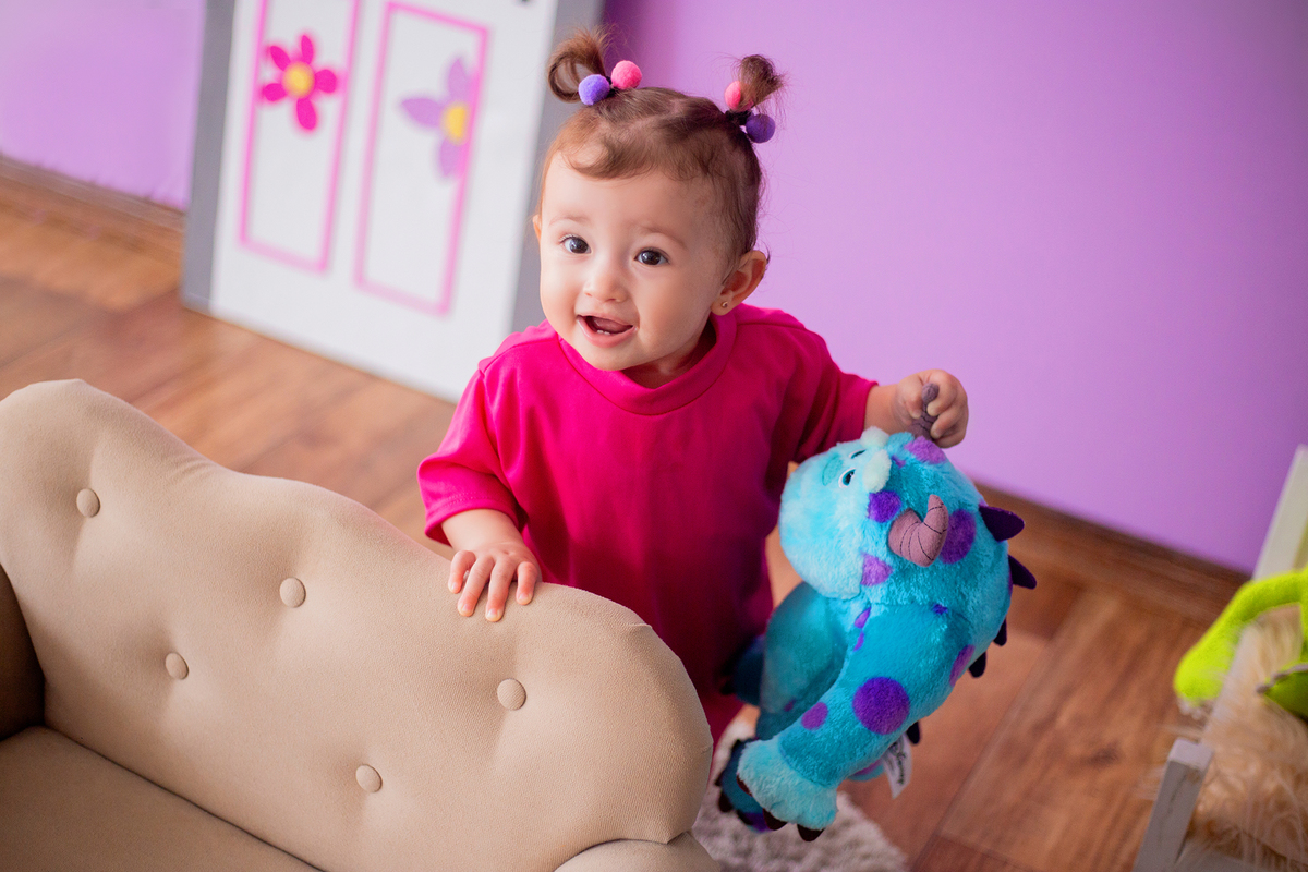 acompanhamento mensal de bebe caxias do sul figurino cenario tematico  personagem foto infantil serra gaucha fotografia familia mundo azul rosa ensaio fotografico crianca newborn baby menino menina smash the cake esmague o bolo banheira urso circoaco