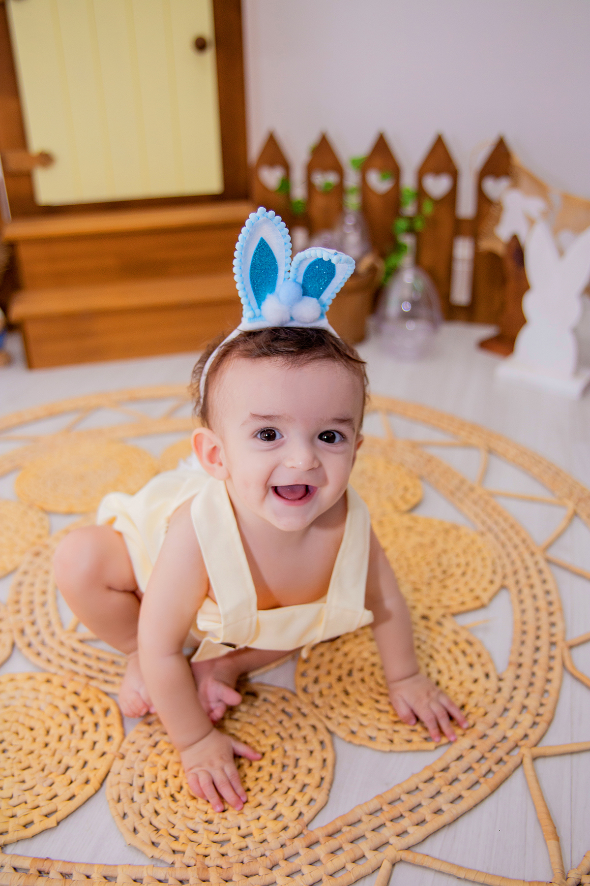 acompanhamento mensal de bebe caxias do sul figurino cenario tematico  personagem foto infantil serra gaucha fotografia familia mundo azul rosa ensaio fotografico crianca newborn baby menino menina smash the cake esmague o bolo banheira urso circoaco
