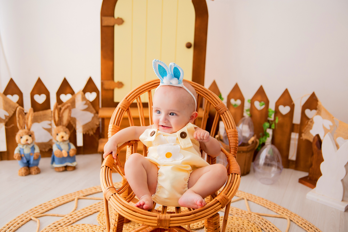 acompanhamento mensal de bebe caxias do sul figurino cenario tematico  personagem foto infantil serra gaucha fotografia familia mundo azul rosa ensaio fotografico crianca newborn baby menino menina smash the cake esmague o bolo banheira urso circoaco