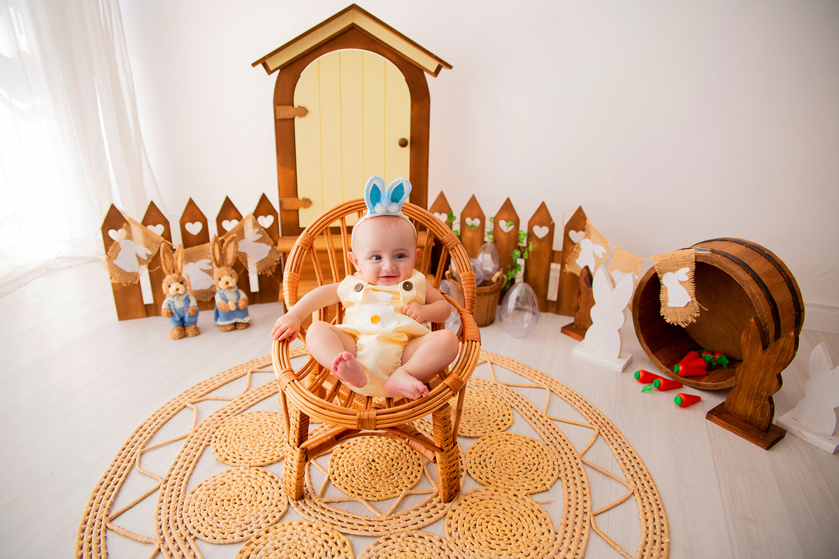 acompanhamento mensal de bebe caxias do sul figurino cenario tematico  personagem foto infantil serra gaucha fotografia familia mundo azul rosa ensaio fotografico crianca newborn baby menino menina smash the cake esmague o bolo banheira urso circoaco