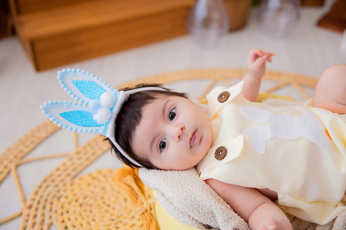 acompanhamento mensal de bebe caxias do sul figurino cenario tematico  personagem foto infantil serra gaucha fotografia familia mundo azul rosa ensaio fotografico crianca newborn baby menino menina smash the cake esmague o bolo banheira urso circoaco