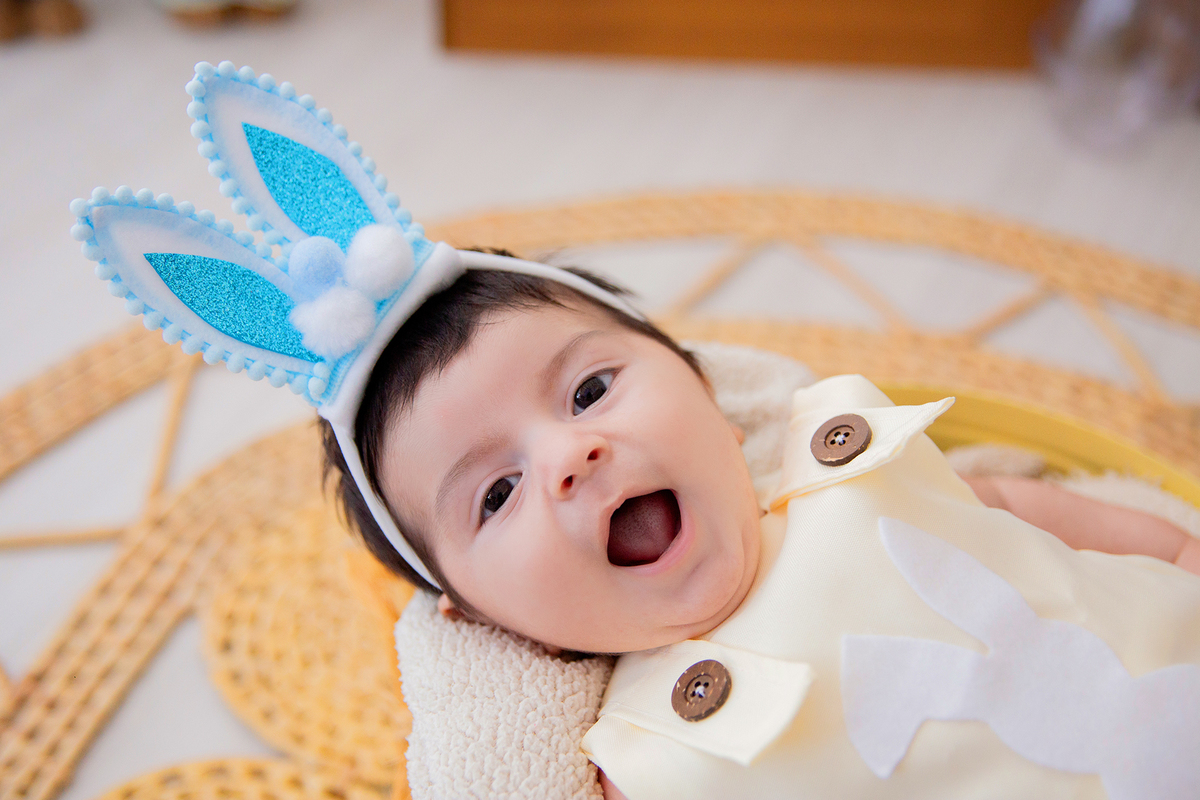 acompanhamento mensal de bebe caxias do sul figurino cenario tematico  personagem foto infantil serra gaucha fotografia familia mundo azul rosa ensaio fotografico crianca newborn baby menino menina smash the cake esmague o bolo banheira urso circoaco