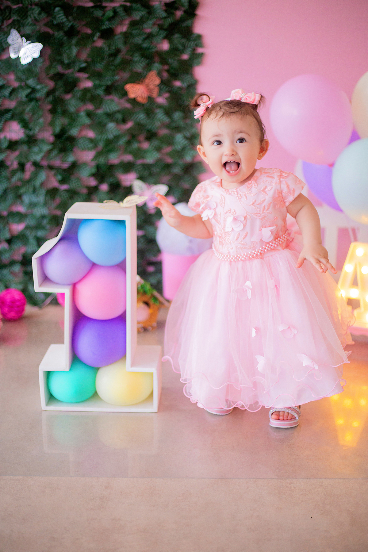 acompanhamento mensal de bebe caxias do sul figurino cenario tematico  personagem foto infantil serra gaucha fotografia familia mundo azul rosa ensaio fotografico crianca newborn baby menino menina smash the cake esmague o bolo banheira urso circoaco