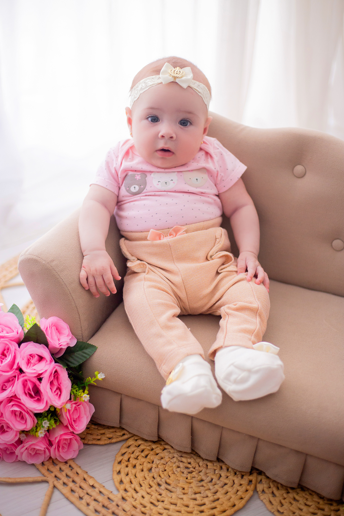 acompanhamento mensal de bebe caxias do sul figurino cenario tematico  personagem foto infantil serra gaucha fotografia familia mundo azul rosa ensaio fotografico crianca newborn baby menino menina smash the cake esmague o bolo banheira urso circoaco