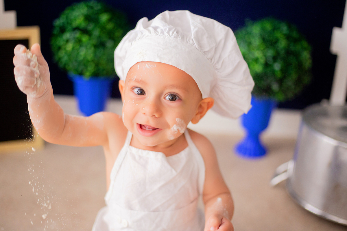 acompanhamento mensal de bebe caxias do sul figurino cenario tematico  personagem foto infantil serra gaucha fotografia familia mundo azul rosa ensaio fotografico crianca newborn baby menino menina smash the cake esmague o bolo banheira urso circoaco