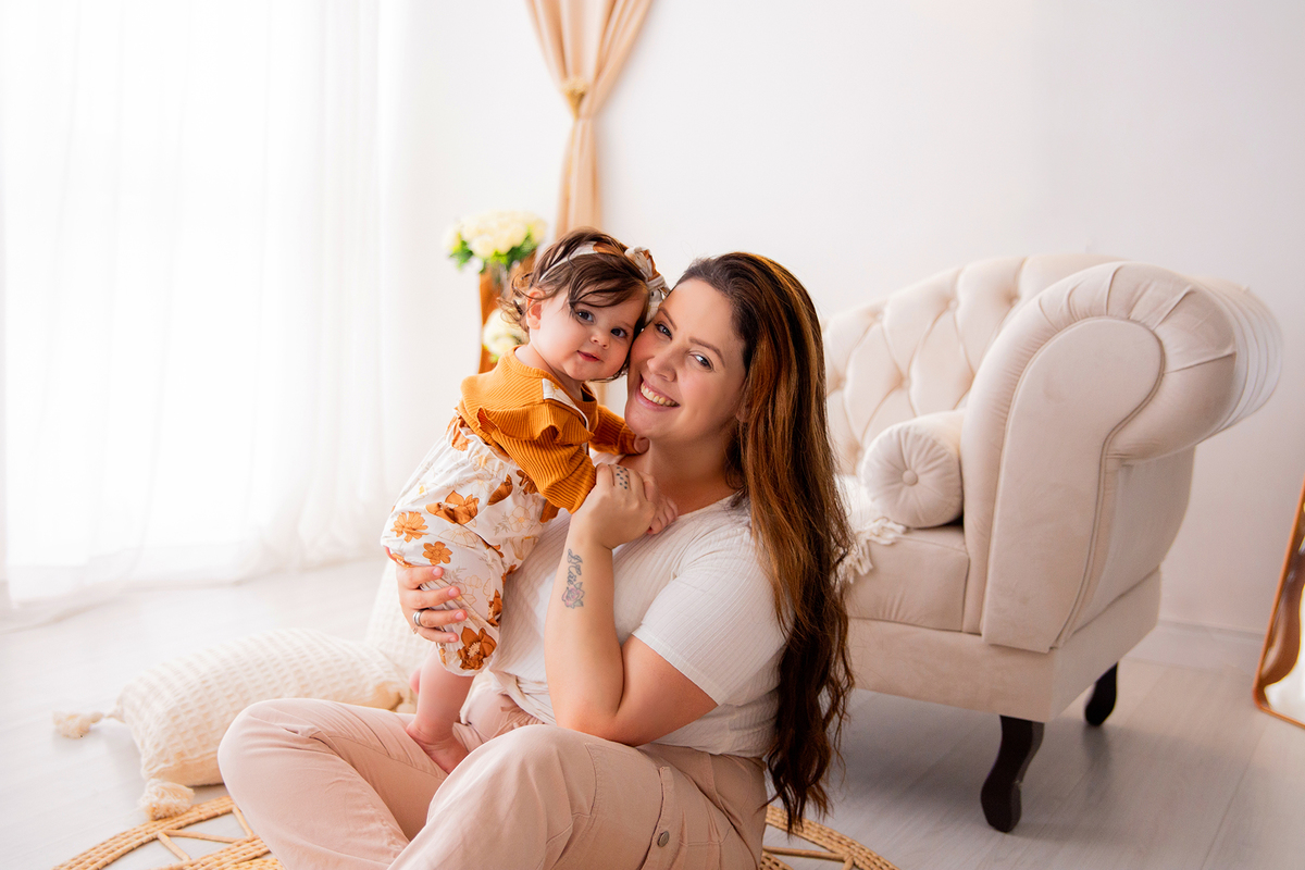 acompanhamento mensal de bebe caxias do sul figurino cenario tematico  personagem foto infantil serra gaucha fotografia familia mundo azul rosa ensaio fotografico crianca newborn baby menino menina smash the cake esmague o bolo banheira urso circoaco
