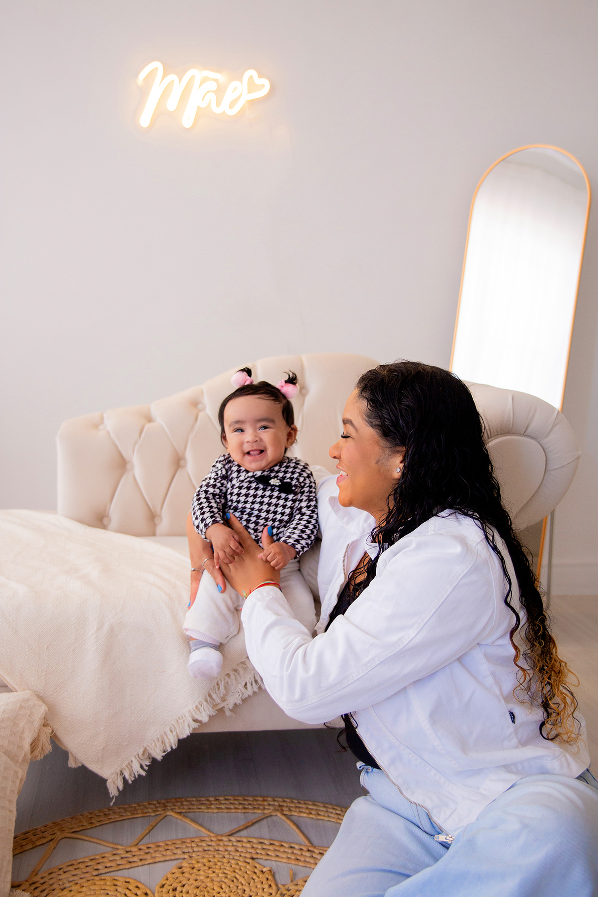 acompanhamento mensal de bebe caxias do sul figurino cenario tematico  personagem foto infantil serra gaucha fotografia familia mundo azul rosa ensaio fotografico crianca newborn baby menino menina smash the cake esmague o bolo banheira urso circoaco