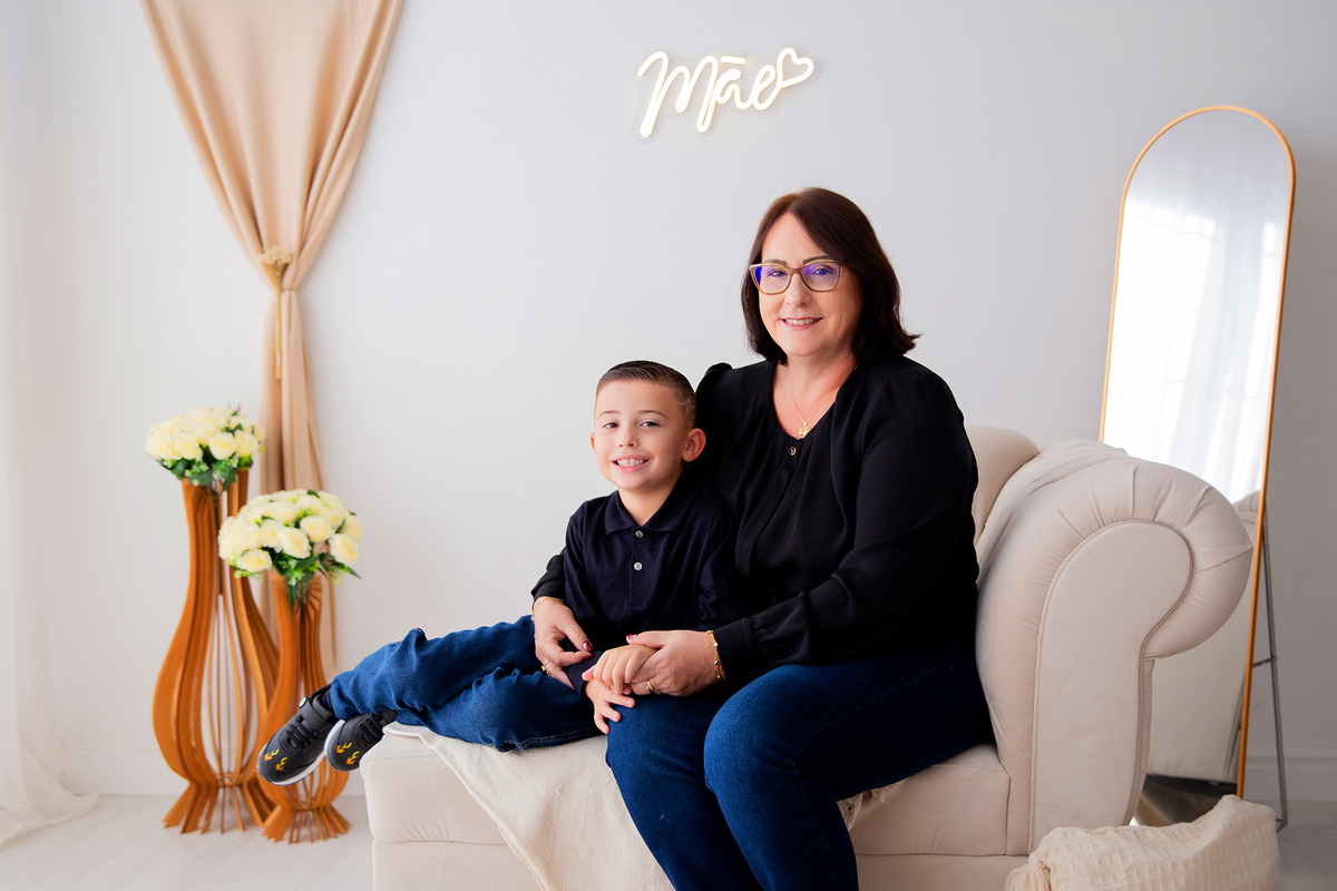 acompanhamento mensal de bebe caxias do sul figurino cenario tematico  personagem foto infantil serra gaucha fotografia familia mundo azul rosa ensaio fotografico crianca newborn baby menino menina smash the cake esmague o bolo banheira urso circoaco