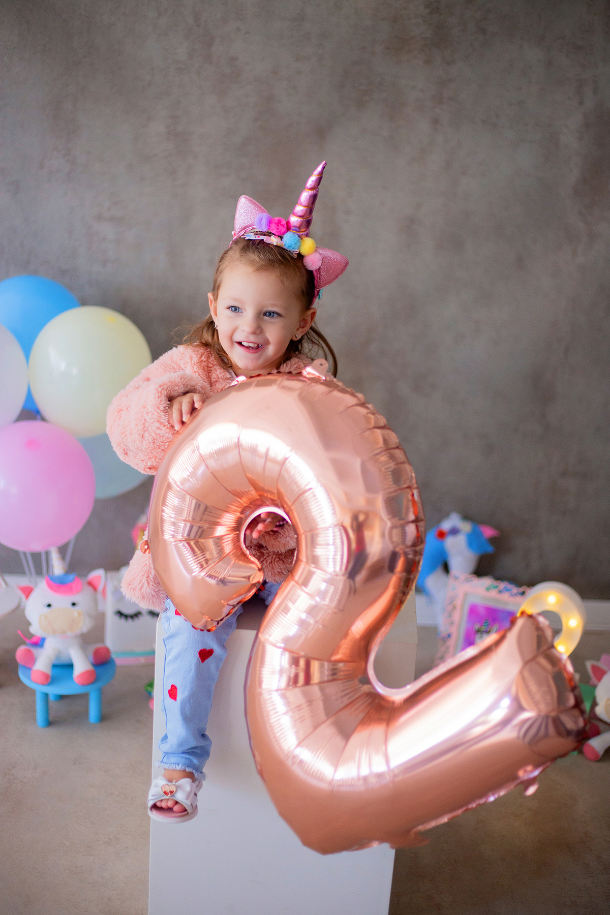 acompanhamento mensal de bebe caxias do sul figurino cenario tematico  personagem foto infantil serra gaucha fotografia familia mundo azul rosa ensaio fotografico crianca newborn baby menino menina smash the cake esmague o bolo banheira urso circoaco