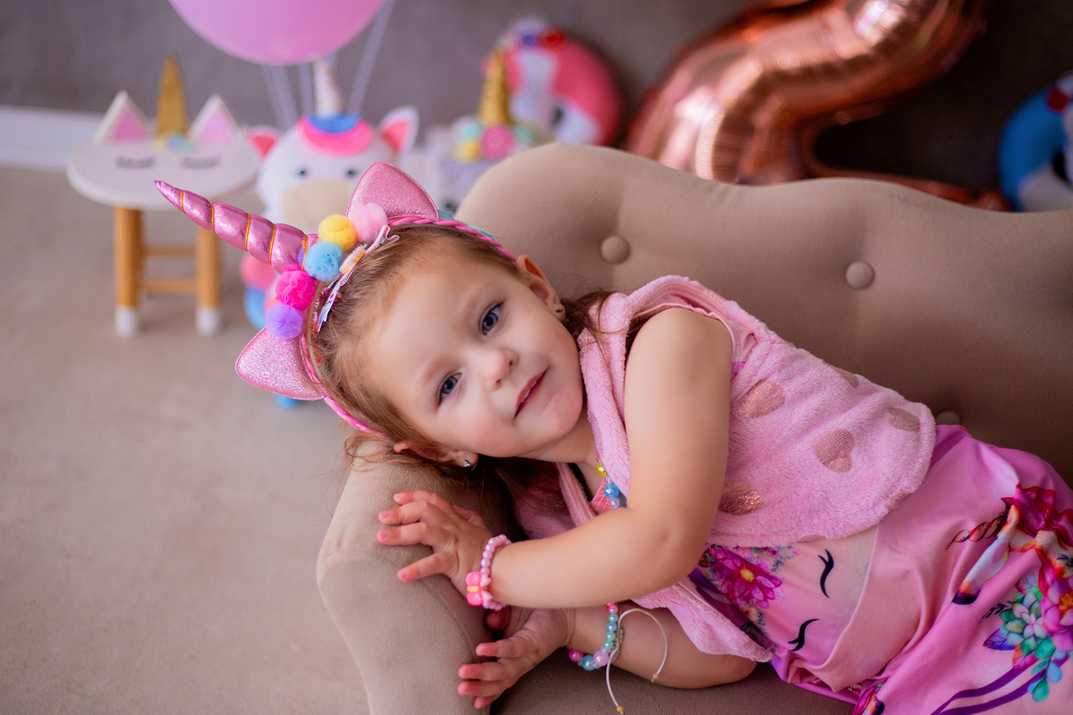 acompanhamento mensal de bebe caxias do sul figurino cenario tematico  personagem foto infantil serra gaucha fotografia familia mundo azul rosa ensaio fotografico crianca newborn baby menino menina smash the cake esmague o bolo banheira urso circoaco