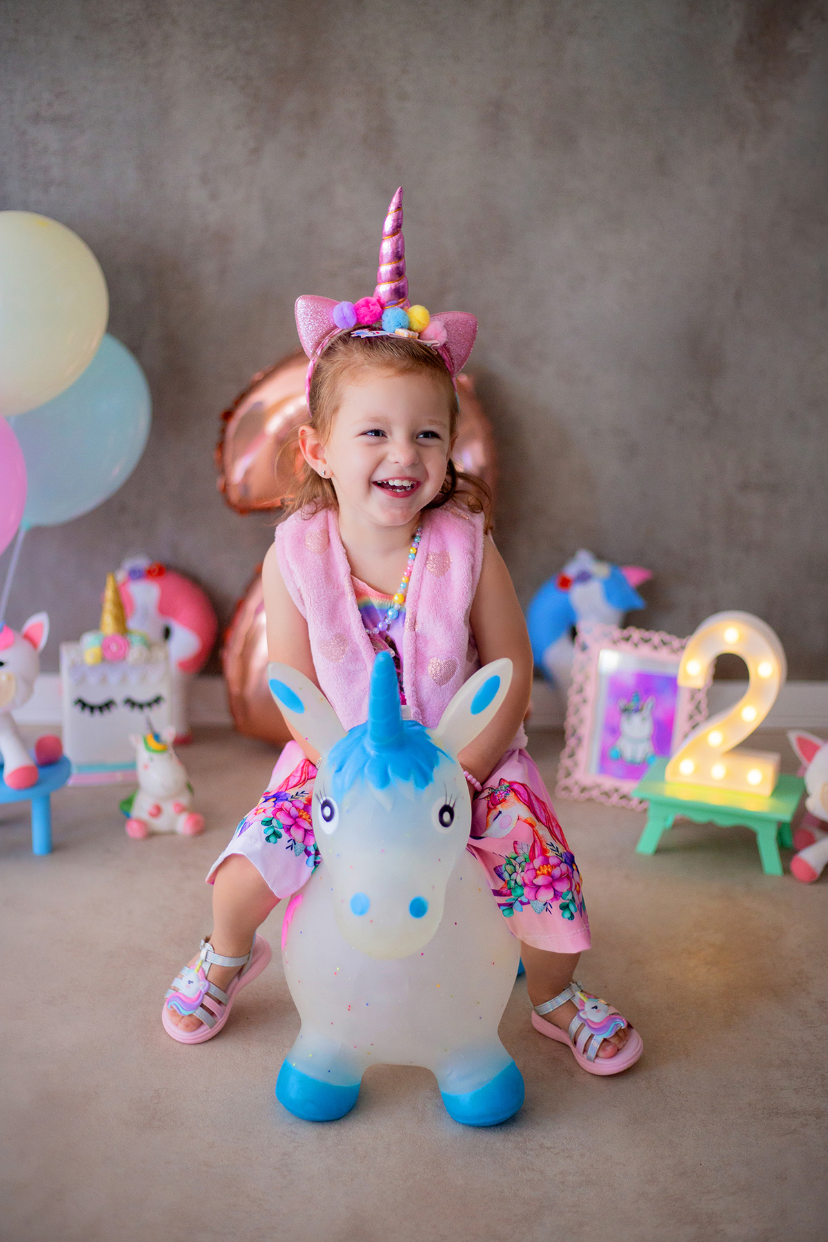 acompanhamento mensal de bebe caxias do sul figurino cenario tematico  personagem foto infantil serra gaucha fotografia familia mundo azul rosa ensaio fotografico crianca newborn baby menino menina smash the cake esmague o bolo banheira urso circoaco