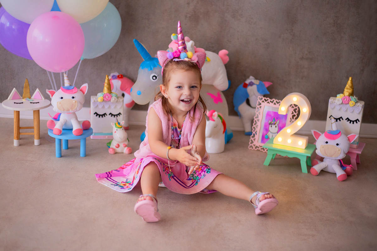 acompanhamento mensal de bebe caxias do sul figurino cenario tematico  personagem foto infantil serra gaucha fotografia familia mundo azul rosa ensaio fotografico crianca newborn baby menino menina smash the cake esmague o bolo banheira urso circoaco