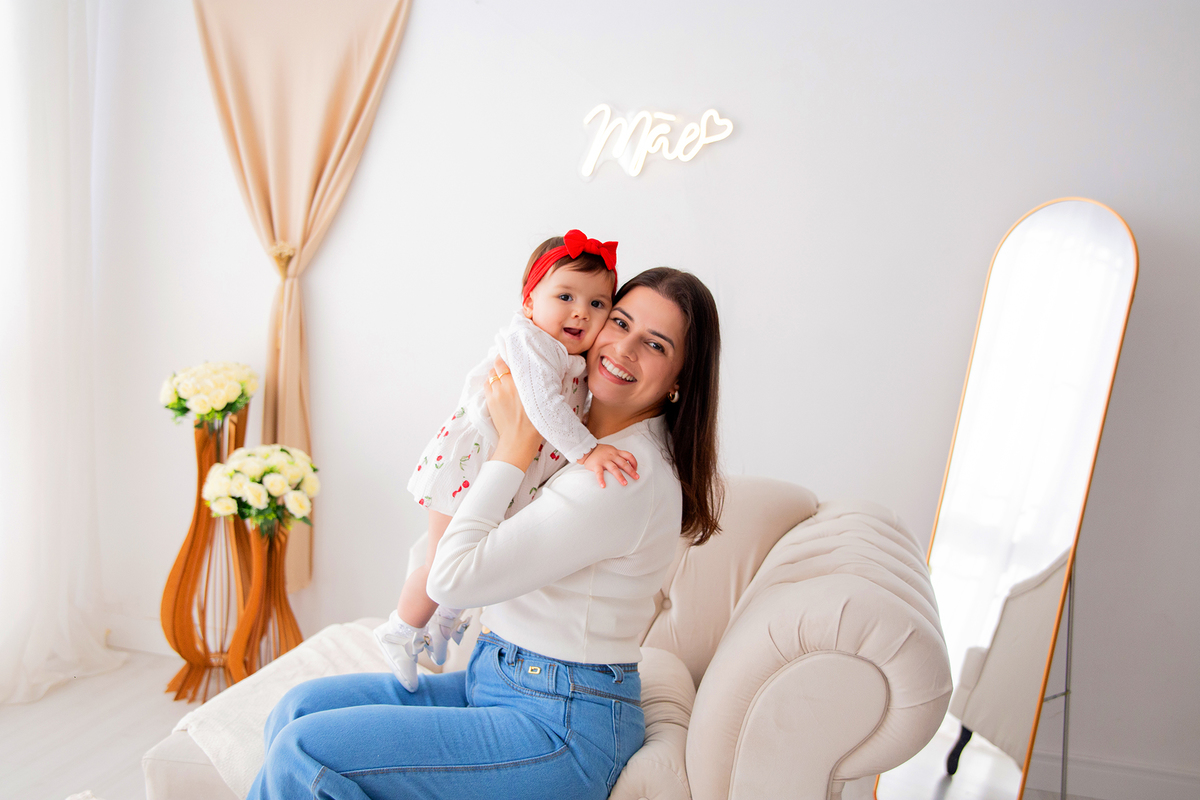 acompanhamento mensal de bebe caxias do sul figurino cenario tematico  personagem foto infantil serra gaucha fotografia familia mundo azul rosa ensaio fotografico crianca newborn baby menino menina smash the cake esmague o bolo banheira urso circoaco