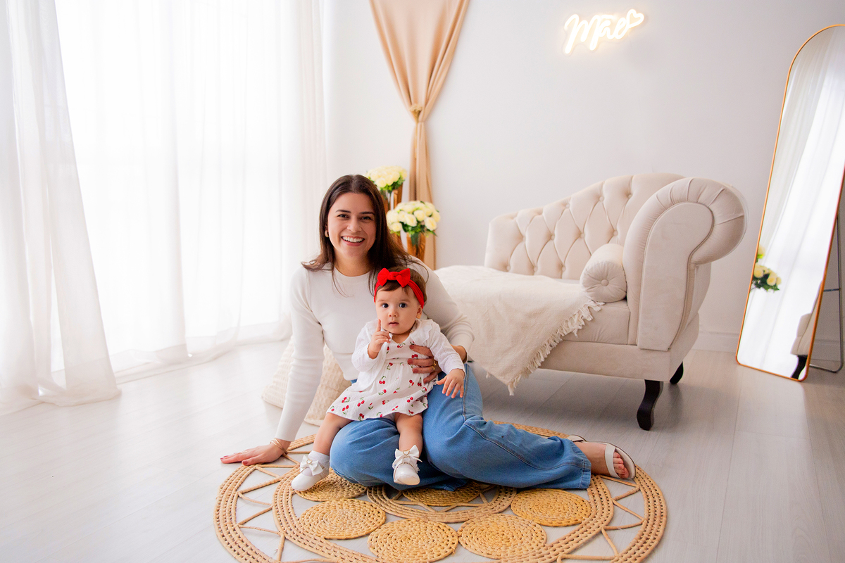 acompanhamento mensal de bebe caxias do sul figurino cenario tematico  personagem foto infantil serra gaucha fotografia familia mundo azul rosa ensaio fotografico crianca newborn baby menino menina smash the cake esmague o bolo banheira urso circoaco
