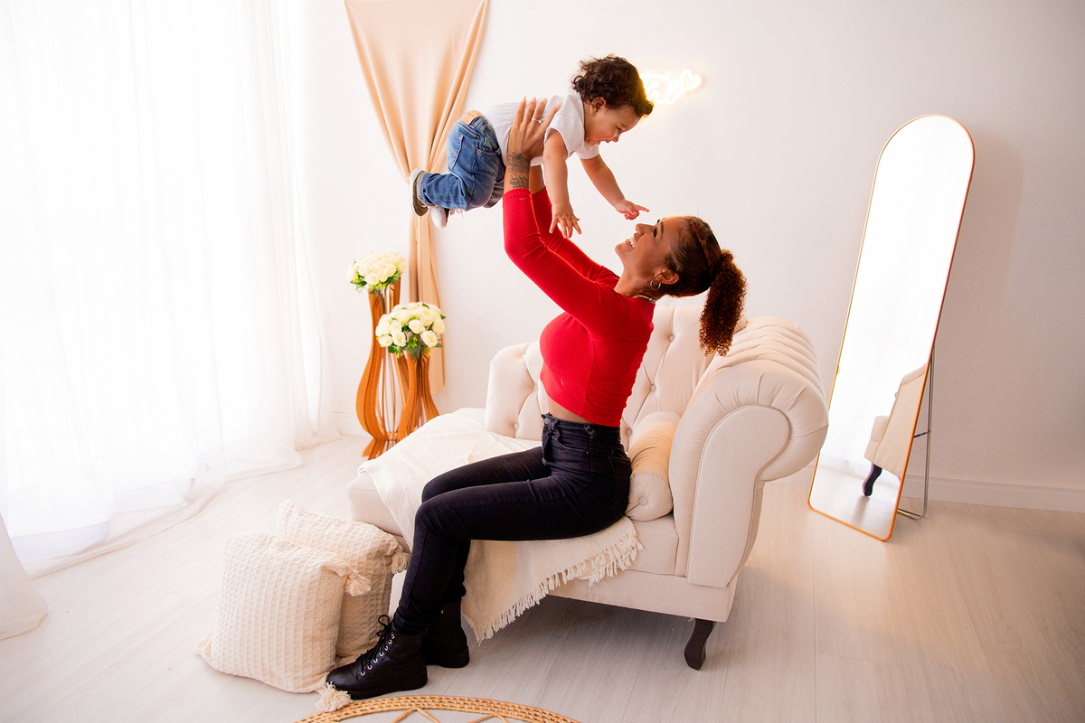 acompanhamento mensal de bebe caxias do sul figurino cenario tematico  personagem foto infantil serra gaucha fotografia familia mundo azul rosa ensaio fotografico crianca newborn baby menino menina smash the cake esmague o bolo banheira urso circoaco