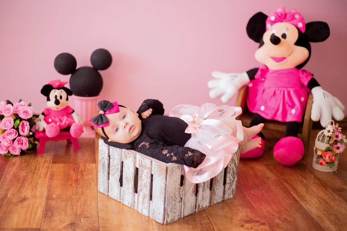 acompanhamento mensal de bebe caxias do sul figurino cenario tematico  personagem foto infantil serra gaucha fotografia familia mundo azul rosa ensaio fotografico crianca newborn baby menino menina smash the cake esmague o bolo banheira urso circoaco