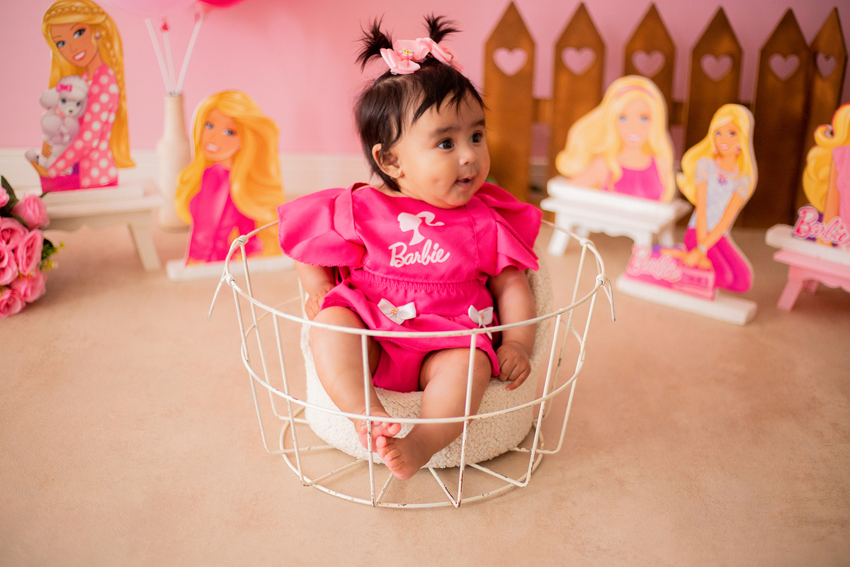 acompanhamento mensal de bebe caxias do sul figurino cenario tematico  personagem foto infantil serra gaucha fotografia familia mundo azul rosa ensaio fotografico crianca newborn baby menino menina smash the cake esmague o bolo banheira urso circoaco