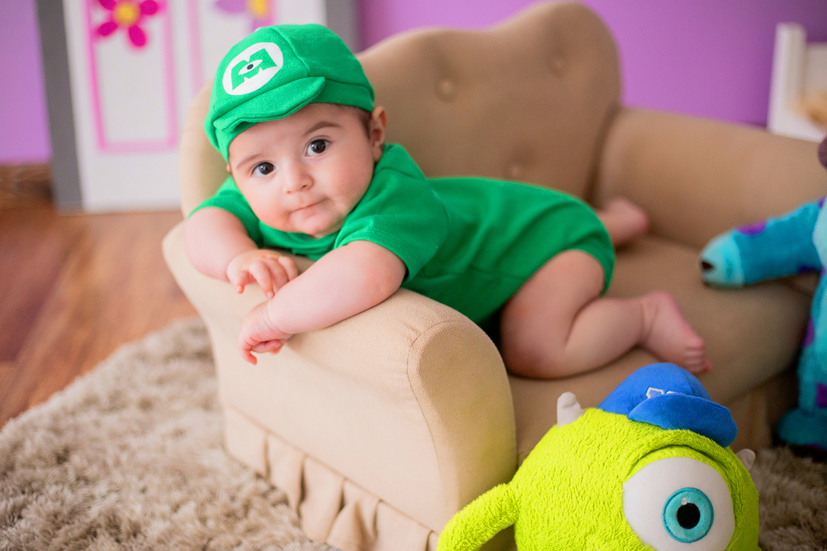 acompanhamento mensal de bebe caxias do sul figurino cenario tematico  personagem foto infantil serra gaucha fotografia familia mundo azul rosa ensaio fotografico crianca newborn baby menino menina smash the cake esmague o bolo banheira urso circoaco