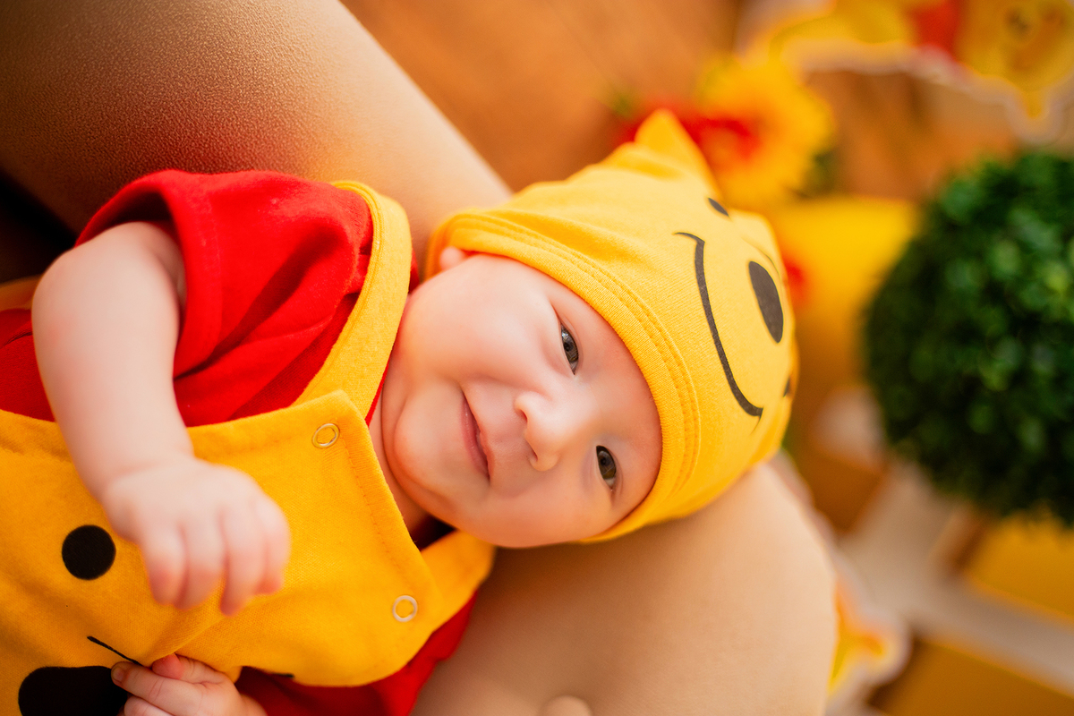 acompanhamento mensal de bebe caxias do sul figurino cenario tematico  personagem foto infantil serra gaucha fotografia familia mundo azul rosa ensaio fotografico crianca newborn baby menino menina smash the cake esmague o bolo banheira urso circoaco