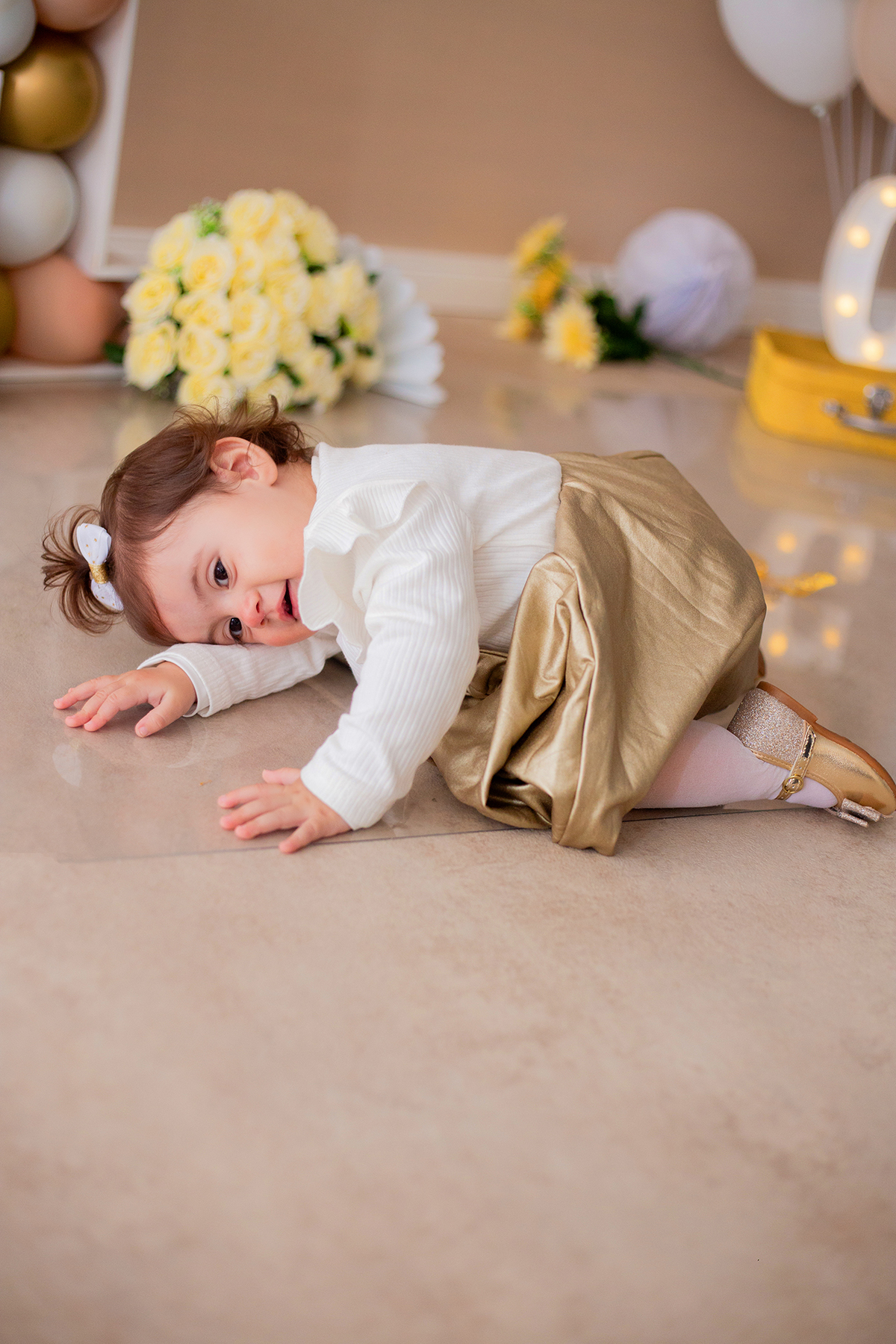 acompanhamento mensal de bebe caxias do sul figurino cenario tematico  personagem foto infantil serra gaucha fotografia familia mundo azul rosa ensaio fotografico crianca newborn baby menino menina smash the cake esmague o bolo banheira urso circoaco