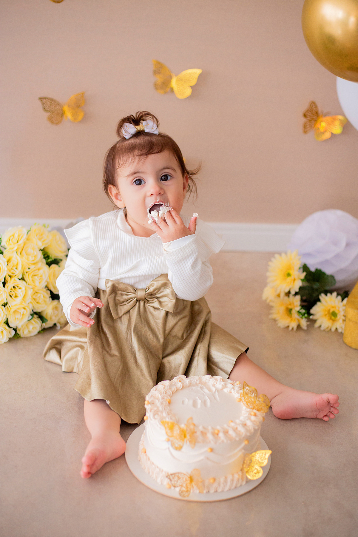 acompanhamento mensal de bebe caxias do sul figurino cenario tematico  personagem foto infantil serra gaucha fotografia familia mundo azul rosa ensaio fotografico crianca newborn baby menino menina smash the cake esmague o bolo banheira urso circoaco