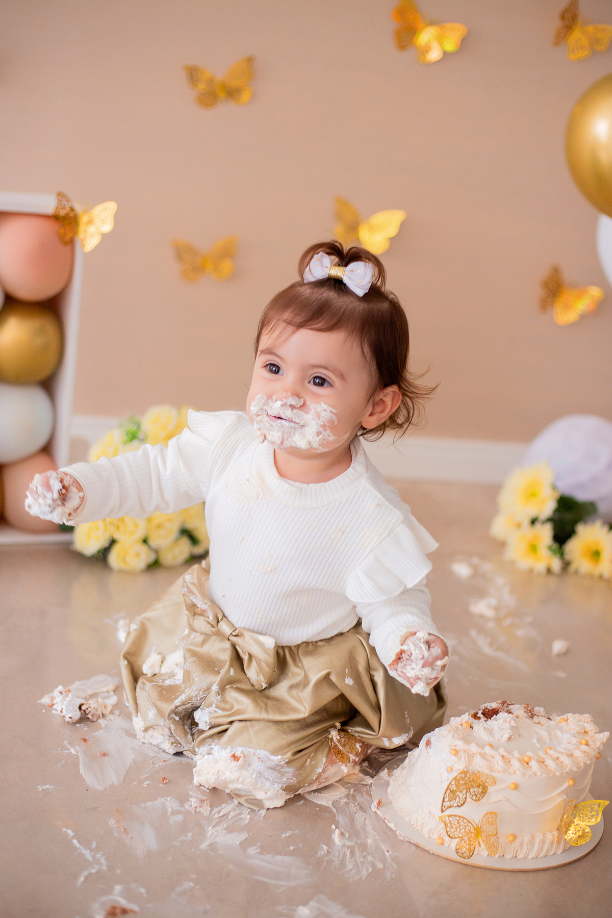 acompanhamento mensal de bebe caxias do sul figurino cenario tematico  personagem foto infantil serra gaucha fotografia familia mundo azul rosa ensaio fotografico crianca newborn baby menino menina smash the cake esmague o bolo banheira urso circoaco