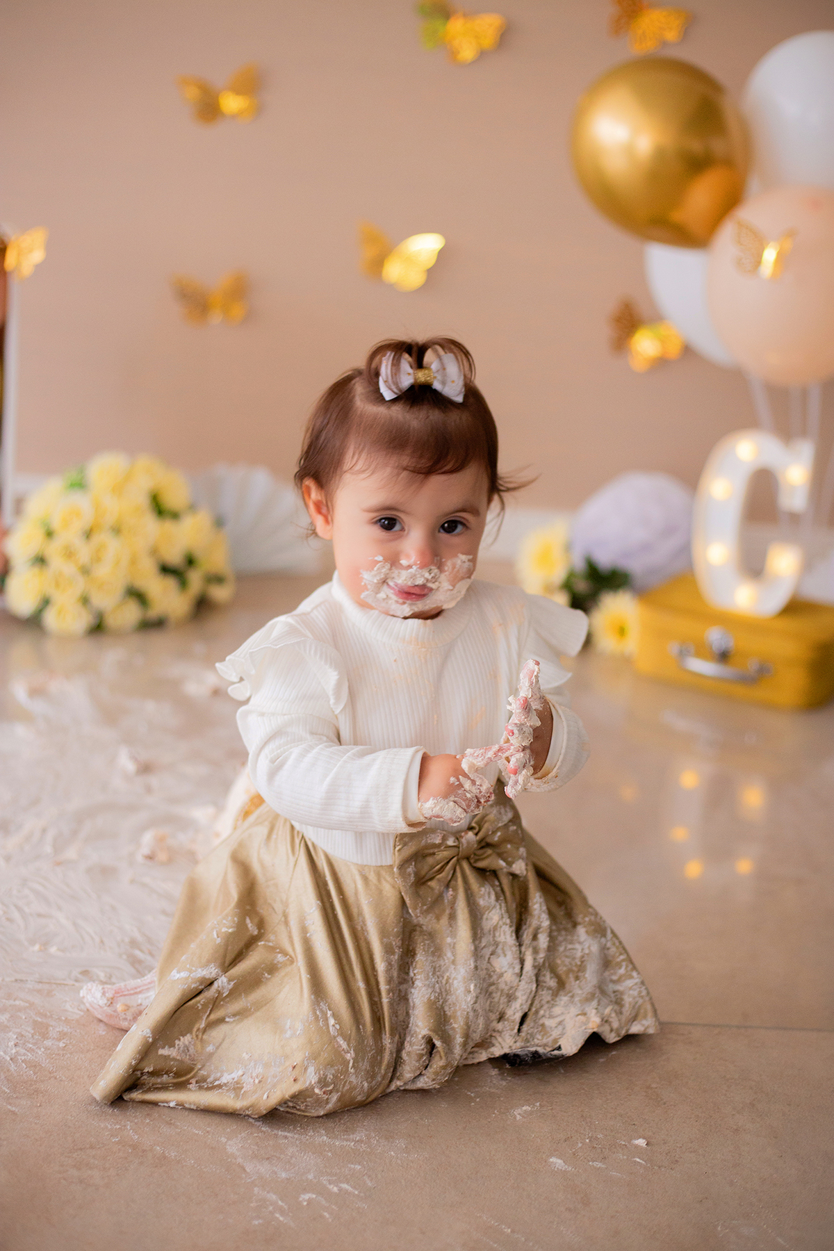acompanhamento mensal de bebe caxias do sul figurino cenario tematico  personagem foto infantil serra gaucha fotografia familia mundo azul rosa ensaio fotografico crianca newborn baby menino menina smash the cake esmague o bolo banheira urso circoaco
