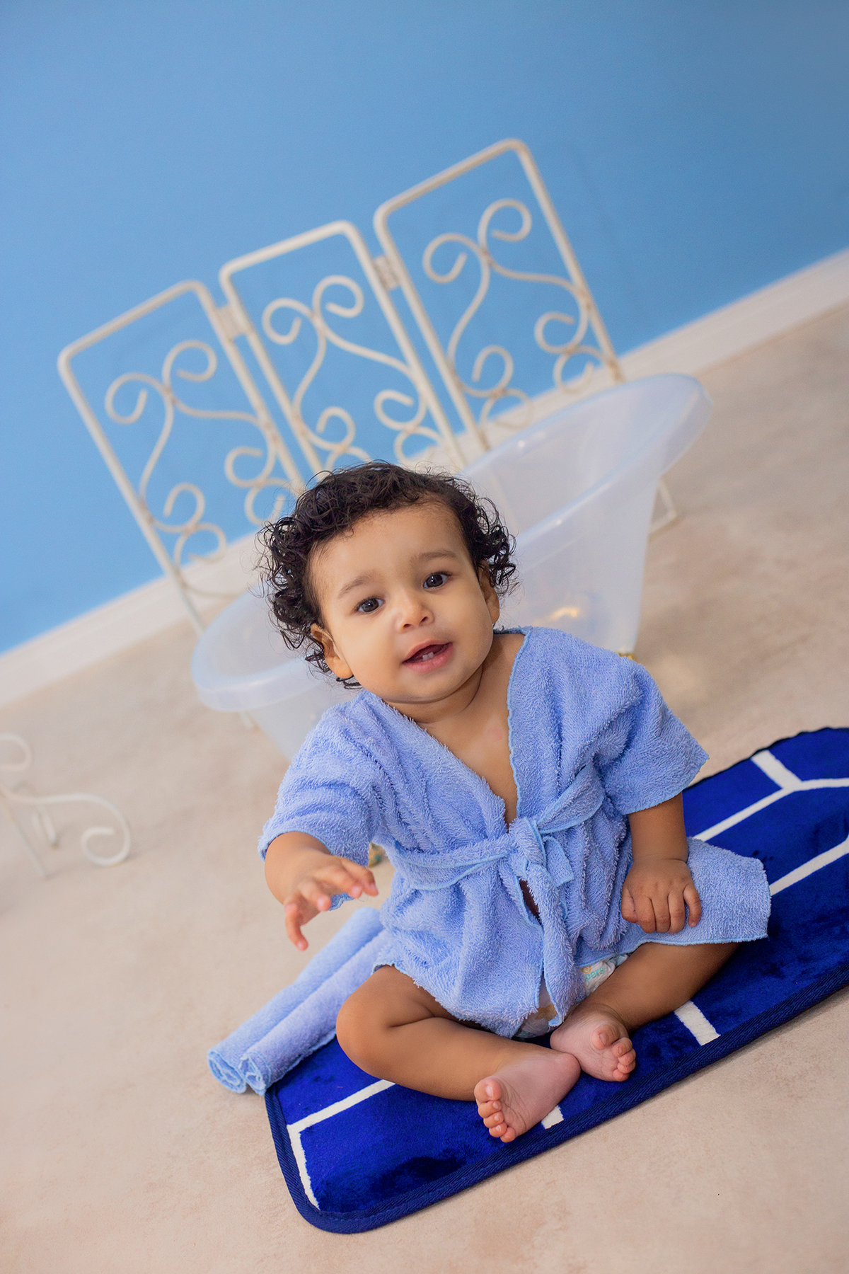 acompanhamento mensal de bebe caxias do sul figurino cenario tematico  personagem foto infantil serra gaucha fotografia familia mundo azul rosa ensaio fotografico crianca newborn baby menino menina smash the cake esmague o bolo banheira urso circoaco