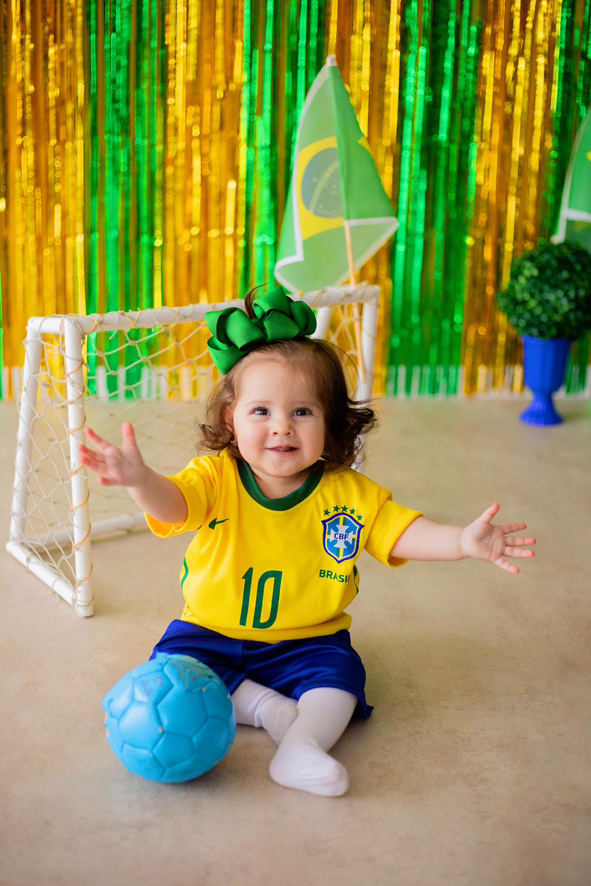 acompanhamento mensal de bebe caxias do sul figurino cenario tematico  personagem foto infantil serra gaucha fotografia familia mundo azul rosa ensaio fotografico crianca newborn baby menino menina smash the cake esmague o bolo banheira urso circoaco