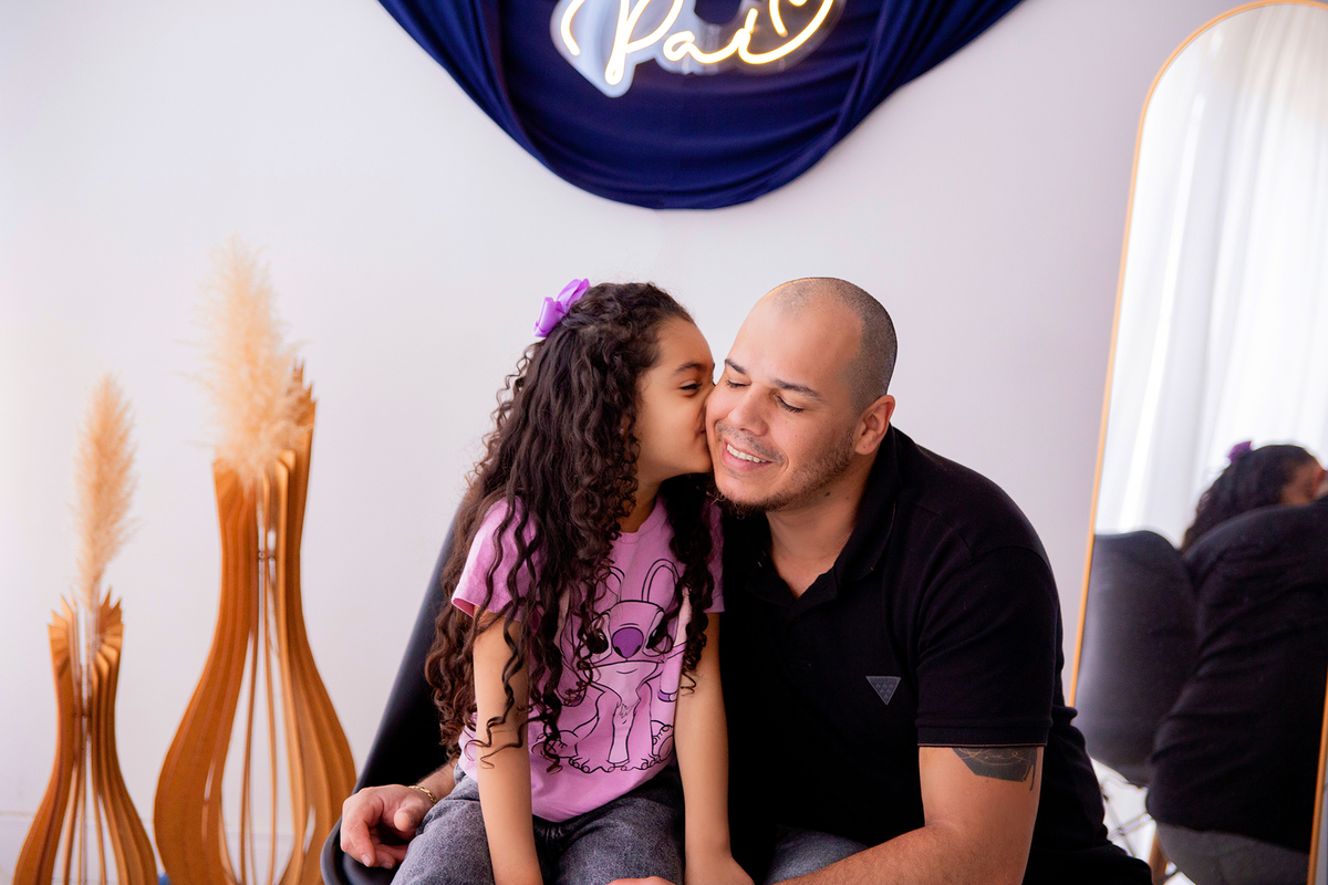 acompanhamento mensal de bebe caxias do sul figurino cenario tematico  personagem foto infantil serra gaucha fotografia familia mundo azul rosa ensaio fotografico crianca newborn baby menino menina smash the cake esmague o bolo banheira urso circoaco