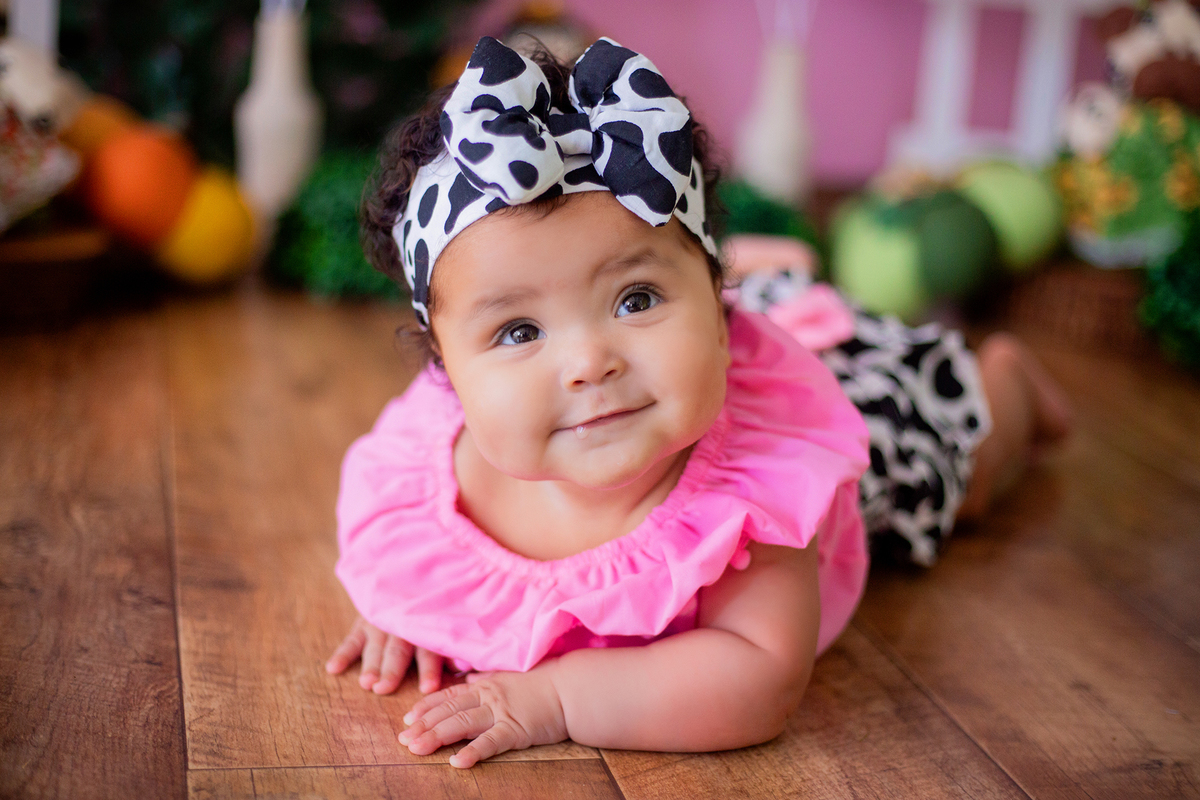 acompanhamento mensal de bebe caxias do sul figurino cenario tematico  personagem foto infantil serra gaucha fotografia familia mundo azul rosa ensaio fotografico crianca newborn baby menino menina smash the cake esmague o bolo banheira urso circoaco