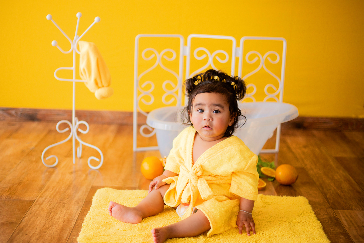 acompanhamento mensal de bebe caxias do sul figurino cenario tematico  personagem foto infantil serra gaucha fotografia familia mundo azul rosa ensaio fotografico crianca newborn baby menino menina smash the cake esmague o bolo banheira urso circoaco