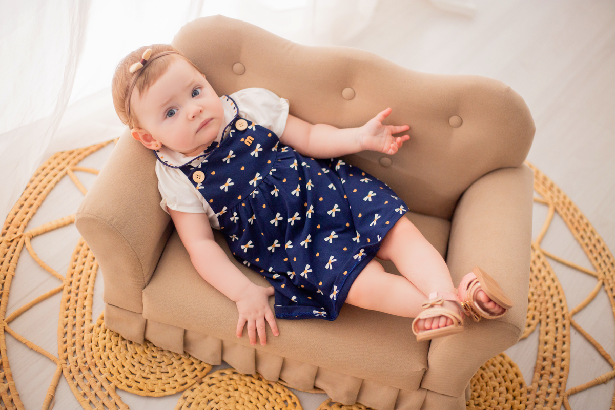 acompanhamento mensal de bebe caxias do sul figurino cenario tematico  personagem foto infantil serra gaucha fotografia familia mundo azul rosa ensaio fotografico crianca newborn baby menino menina smash the cake esmague o bolo banheira urso circoaco