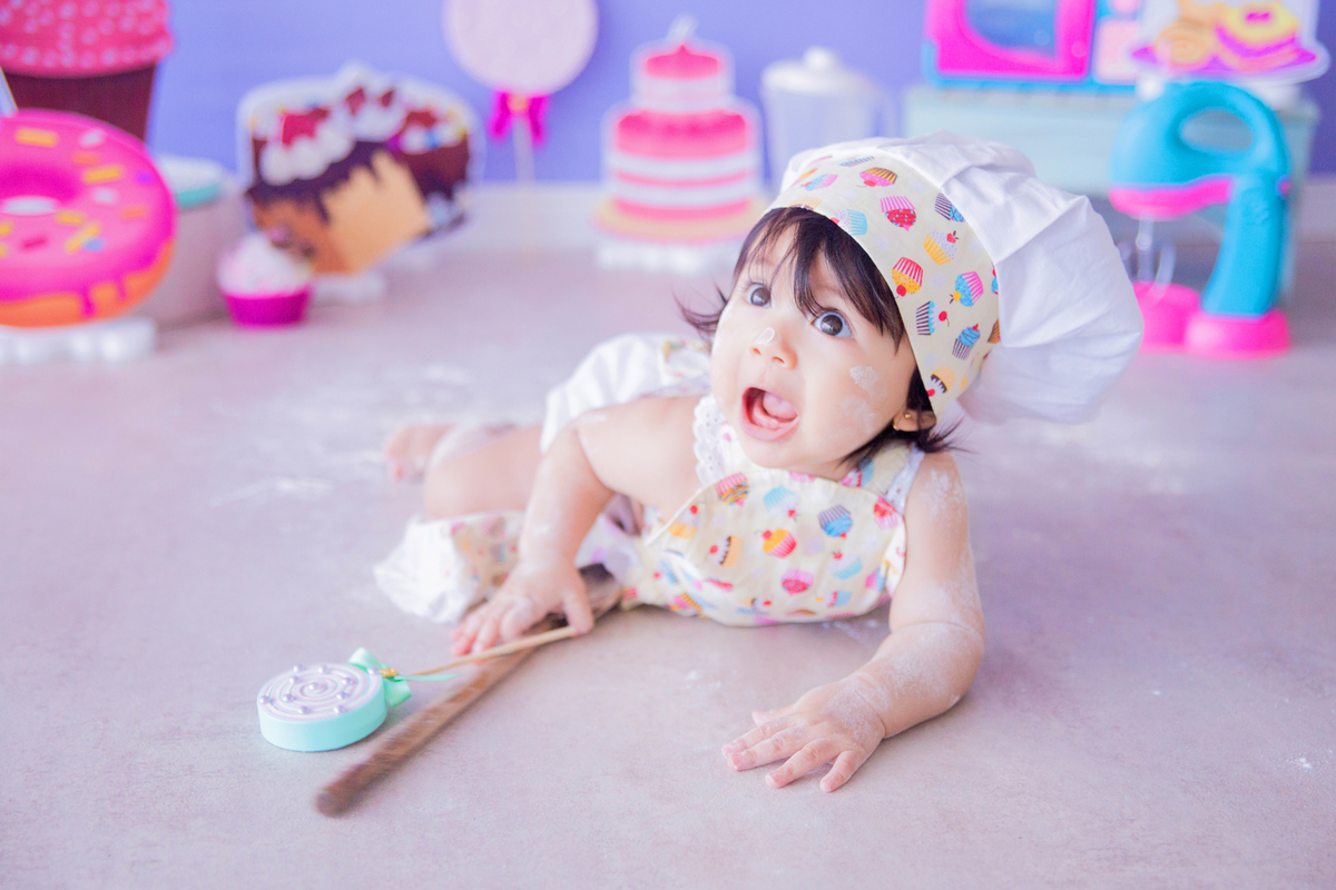 acompanhamento mensal de bebe caxias do sul figurino cenario tematico  personagem foto infantil serra gaucha fotografia familia mundo azul rosa ensaio fotografico crianca newborn baby menino menina smash the cake fruit esmague o bolo confeiteiro
