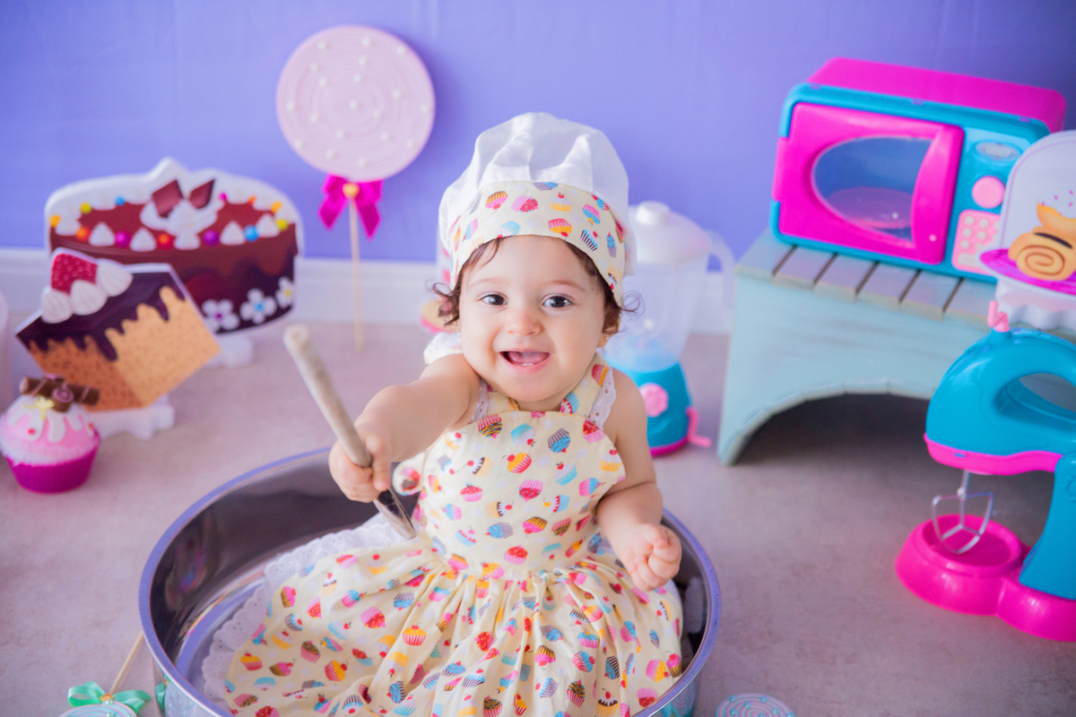 acompanhamento mensal de bebe caxias do sul figurino cenario tematico  personagem foto infantil serra gaucha fotografia familia mundo azul rosa ensaio fotografico crianca newborn baby menino menina smash the cake fruit esmague o bolo cozinheiro