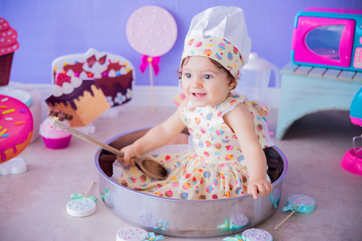 acompanhamento mensal de bebe caxias do sul figurino cenario tematico  personagem foto infantil serra gaucha fotografia familia mundo azul rosa ensaio fotografico crianca newborn baby menino menina smash the cake fruit esmague o bolo cozinheiro
