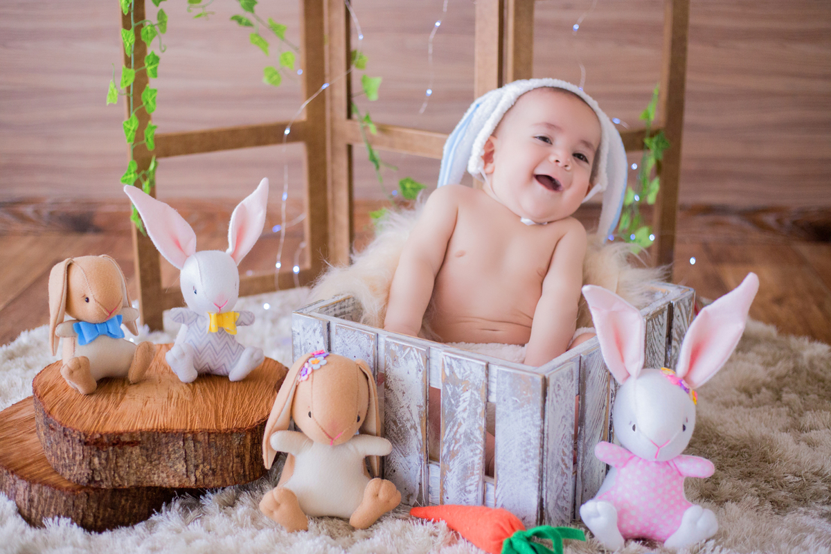 acompanhamento mensal de bebe caxias do sul figurino cenario tematico  personagem foto infantil serra gaucha fotografia familia mundo azul rosa ensaio fotografico crianca newborn baby menino menina smash the cake fruit esmague o bolo banho de leite