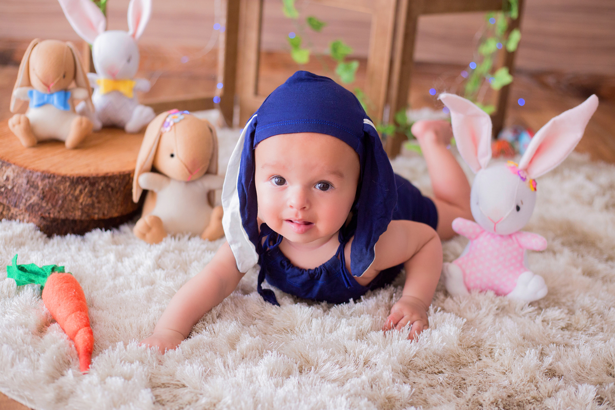 acompanhamento mensal de bebe caxias do sul figurino cenario tematico  personagem foto infantil serra gaucha fotografia familia mundo azul rosa ensaio fotografico crianca newborn baby menino menina smash the cake fruit esmague o bolo