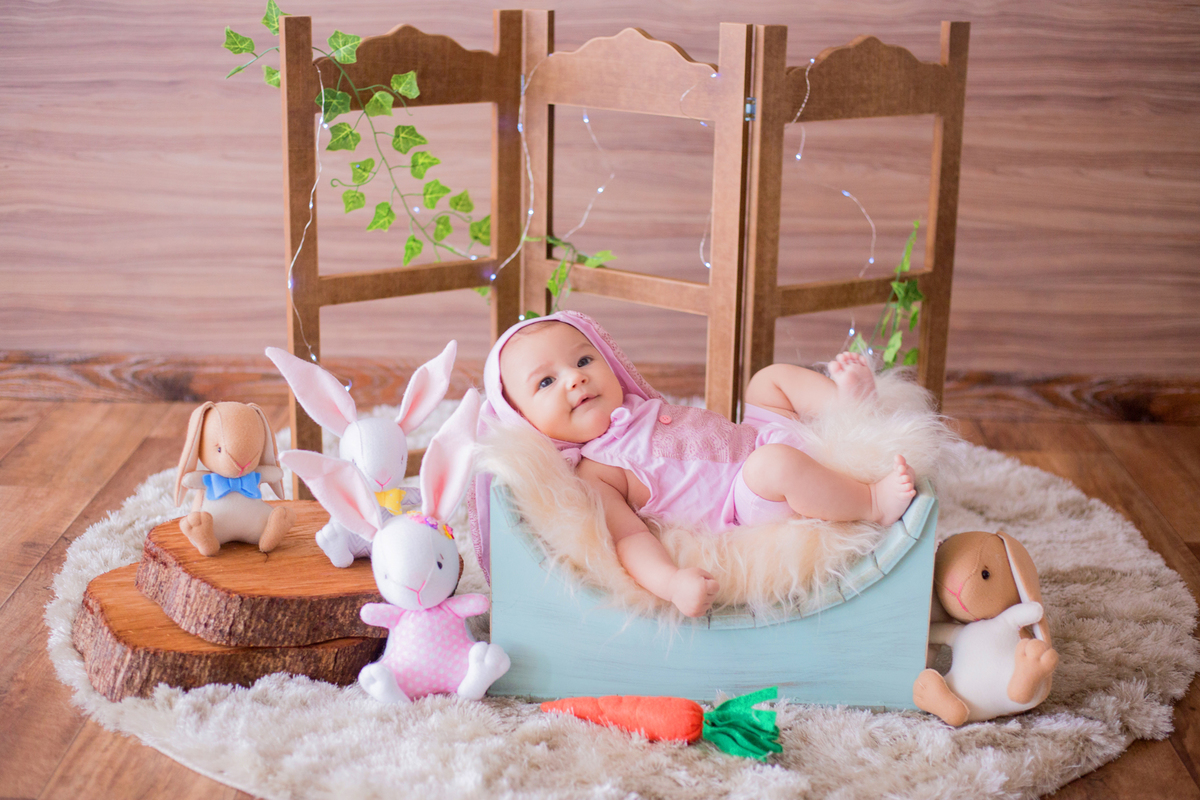 acompanhamento mensal de bebe caxias do sul figurino cenario tematico  personagem foto infantil serra gaucha fotografia familia mundo azul rosa ensaio fotografico crianca newborn baby menino menina smash the cake fruit esmague o bolo