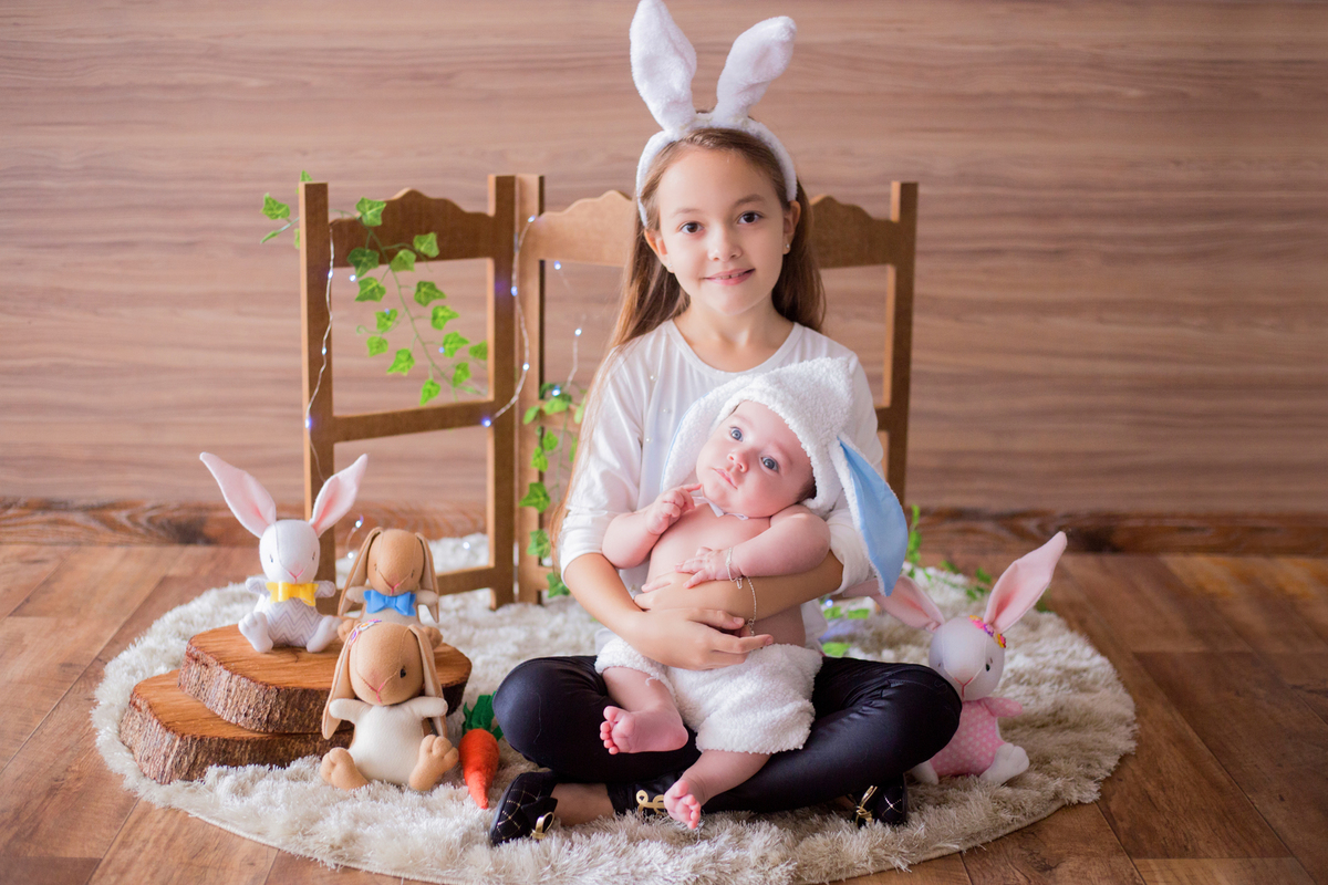 acompanhamento mensal de bebe caxias do sul figurino cenario tematico  personagem foto infantil serra gaucha fotografia familia mundo azul rosa ensaio fotografico crianca newborn baby menino menina smash the cake fruit esmague o bolo