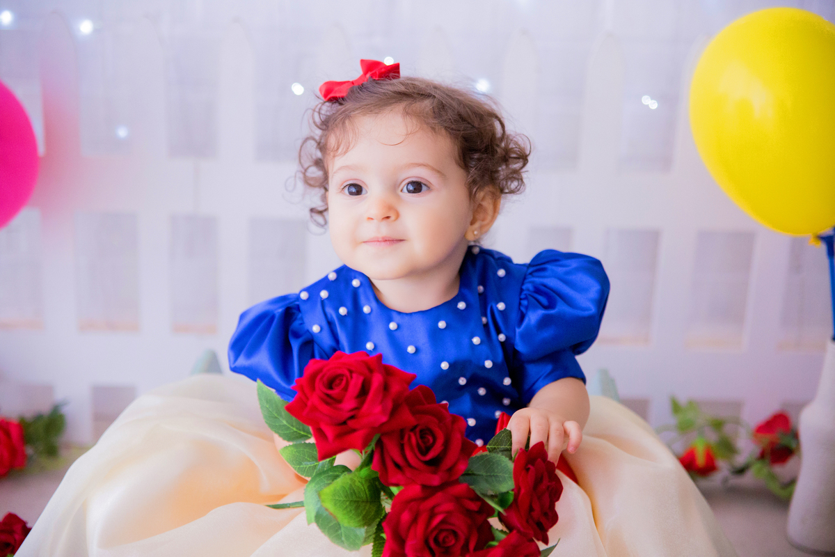 acompanhamento mensal de bebe caxias do sul figurino cenario tematico  personagem foto infantil serra gaucha fotografia familia mundo azul rosa ensaio fotografico crianca newborn baby menino menina smash the cake fruit esmague o bolo